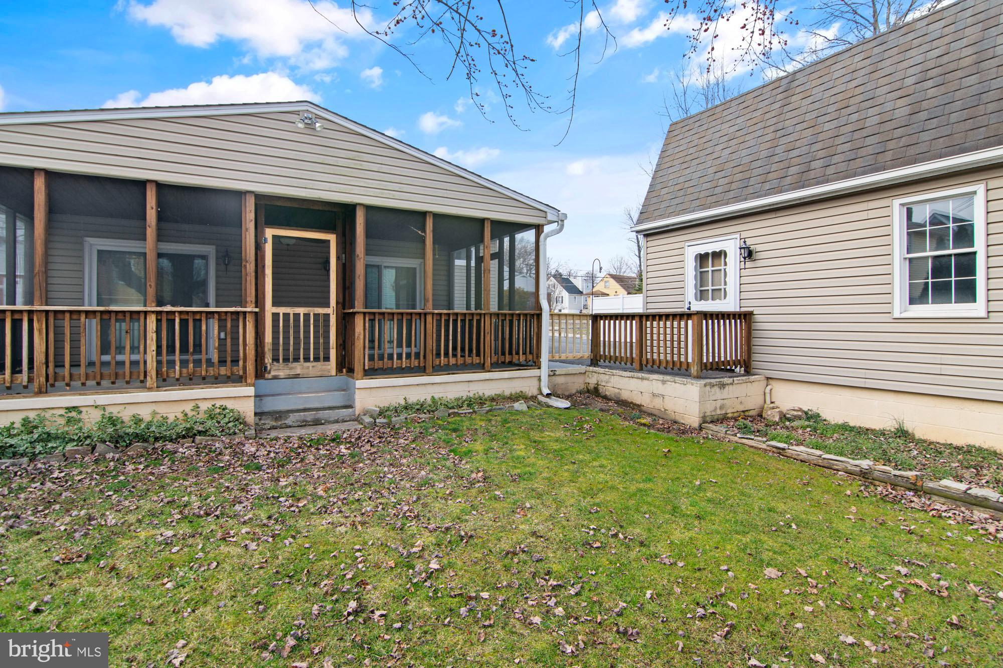 PARKVILLE HEIGHTS - Residential Lease