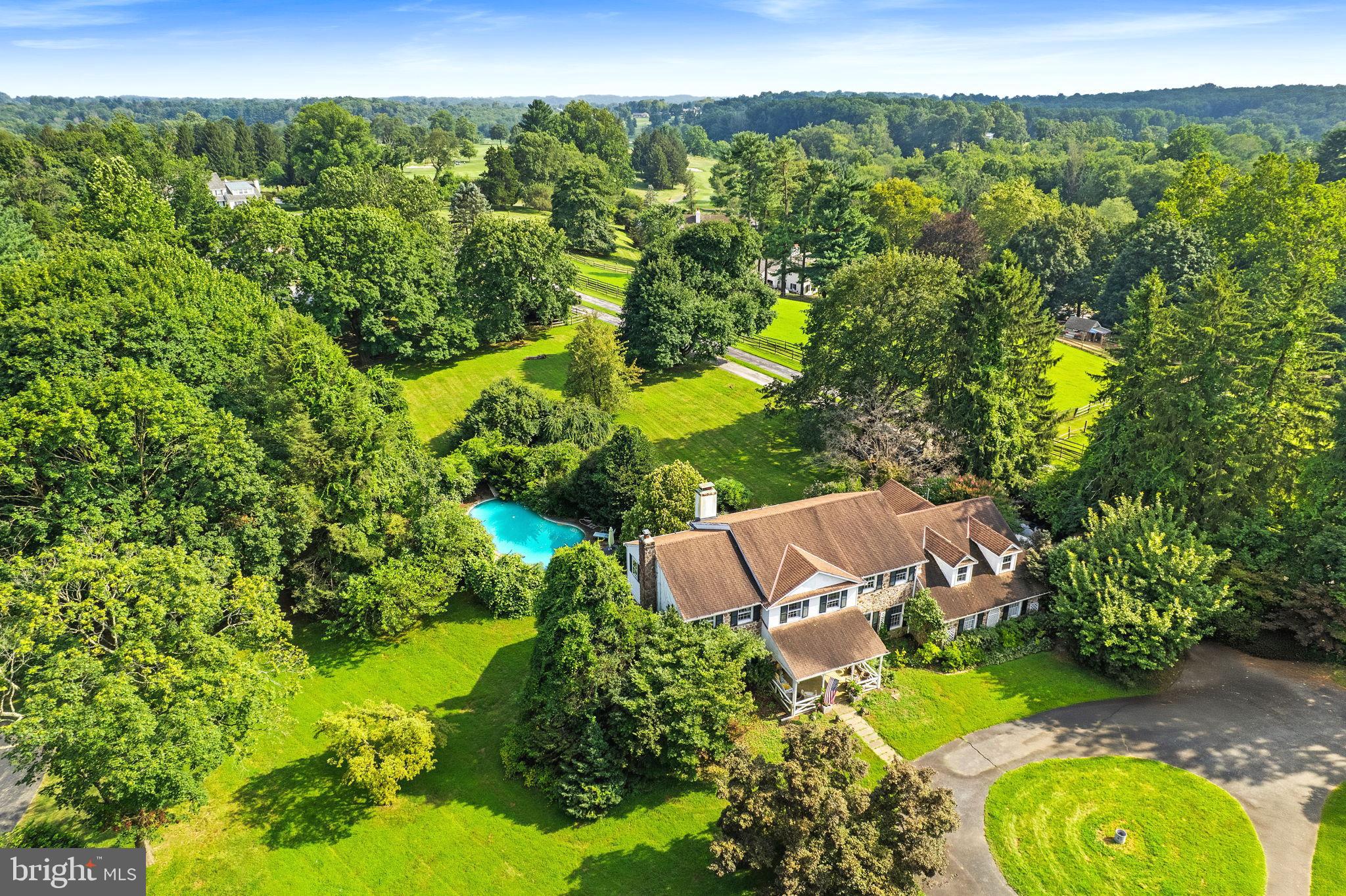 RADNOR HUNT - Residential