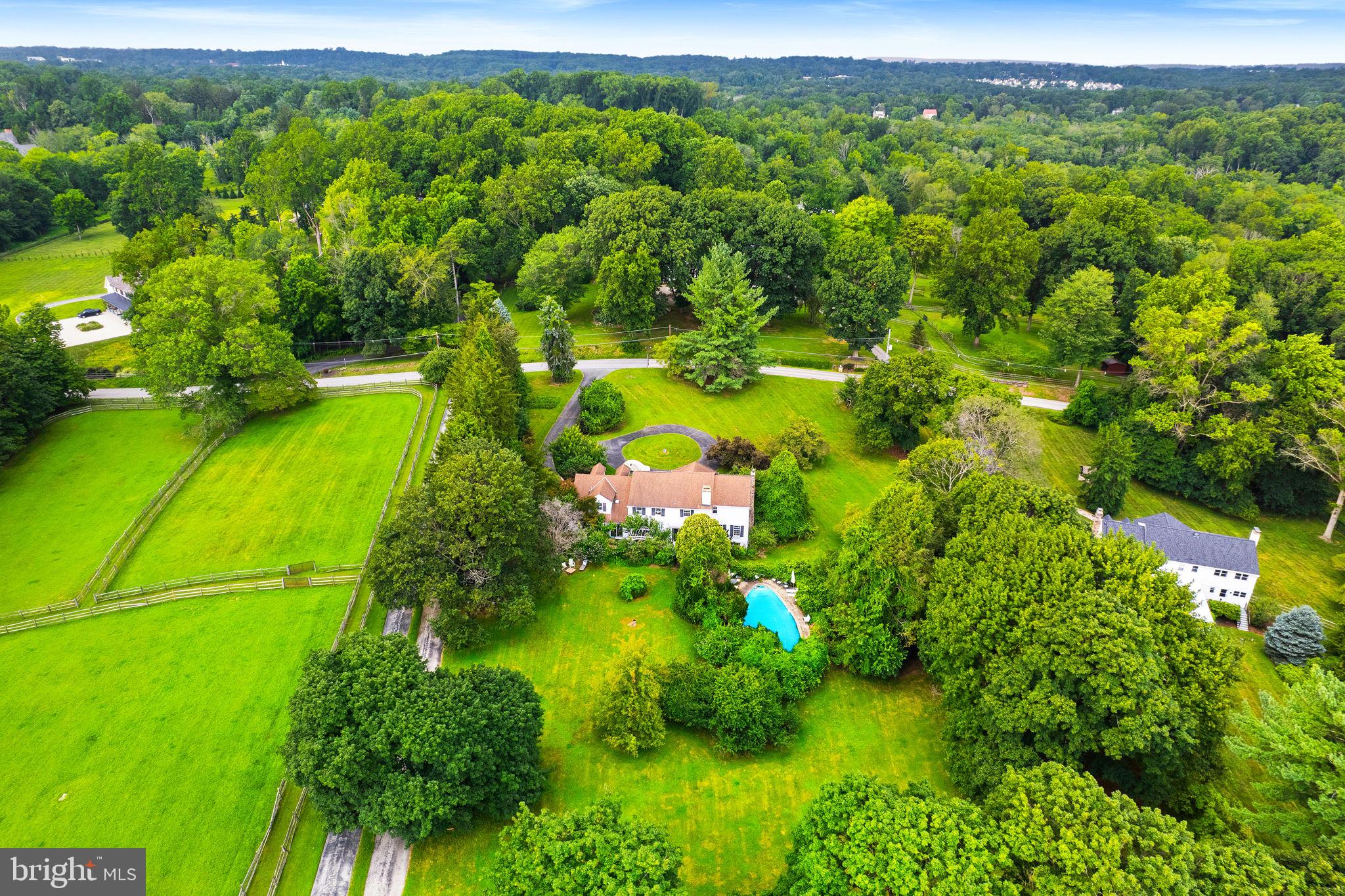 RADNOR HUNT - Residential