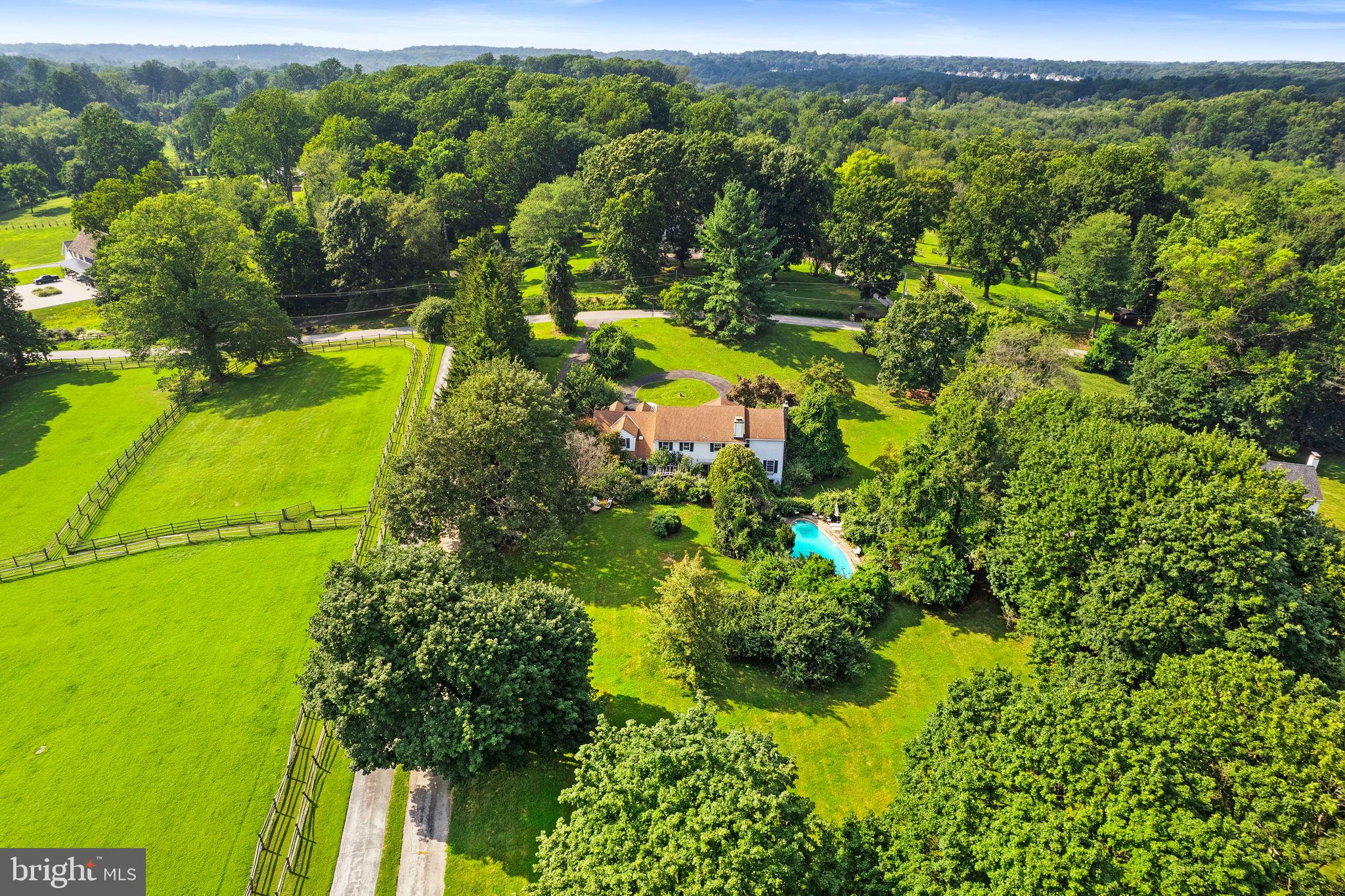 RADNOR HUNT - Residential