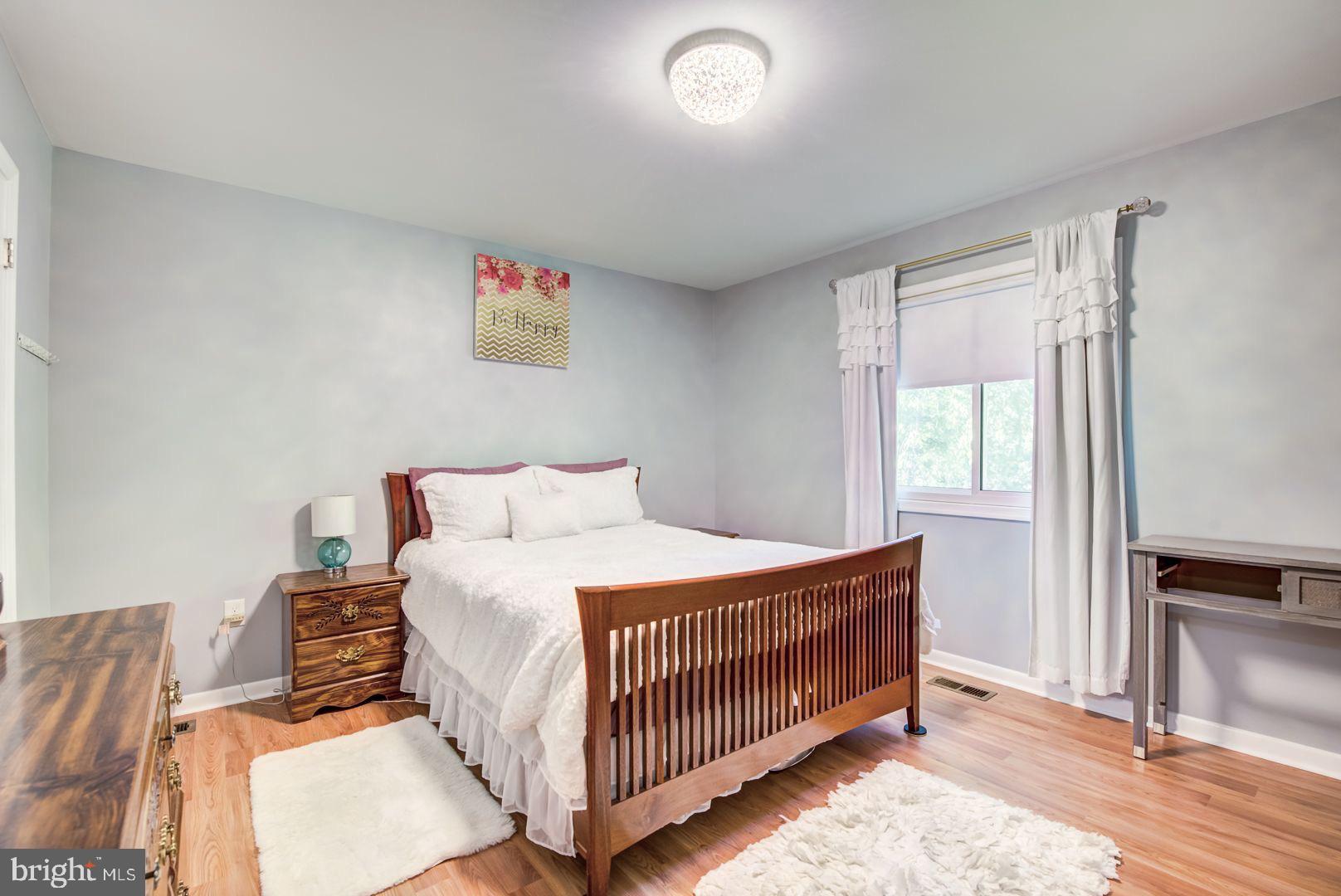 NEWPORT ESTATES - Residential