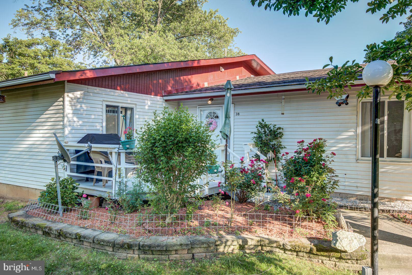 NEWPORT ESTATES - Residential