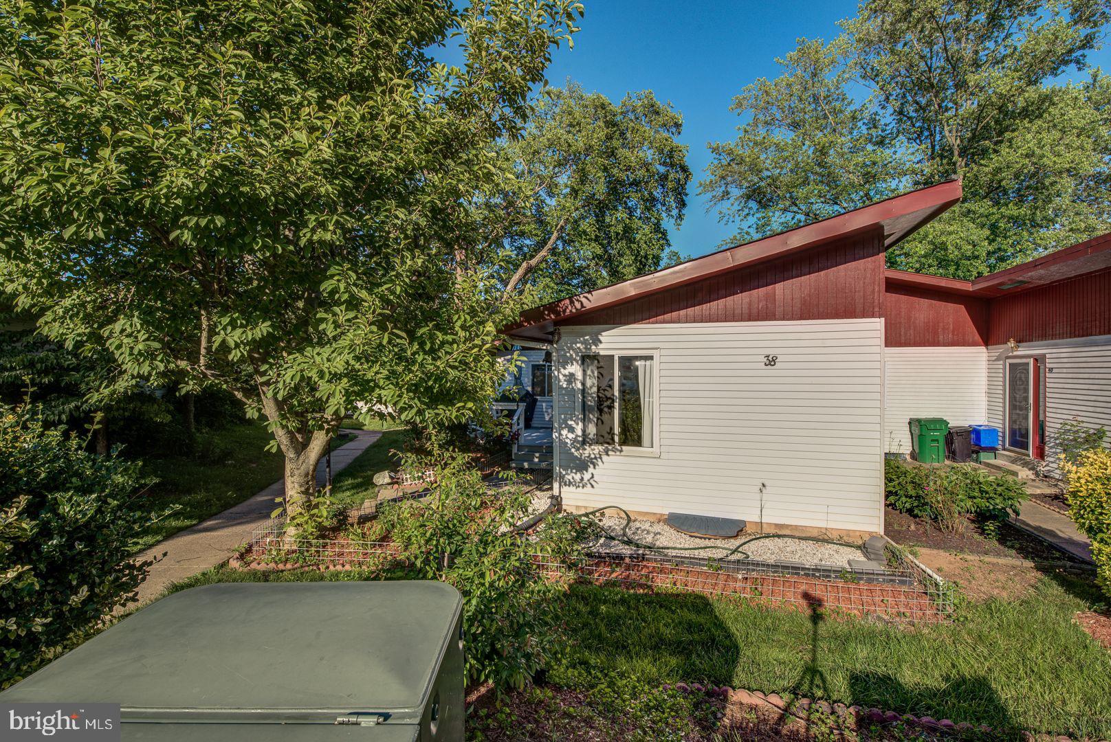 NEWPORT ESTATES - Residential