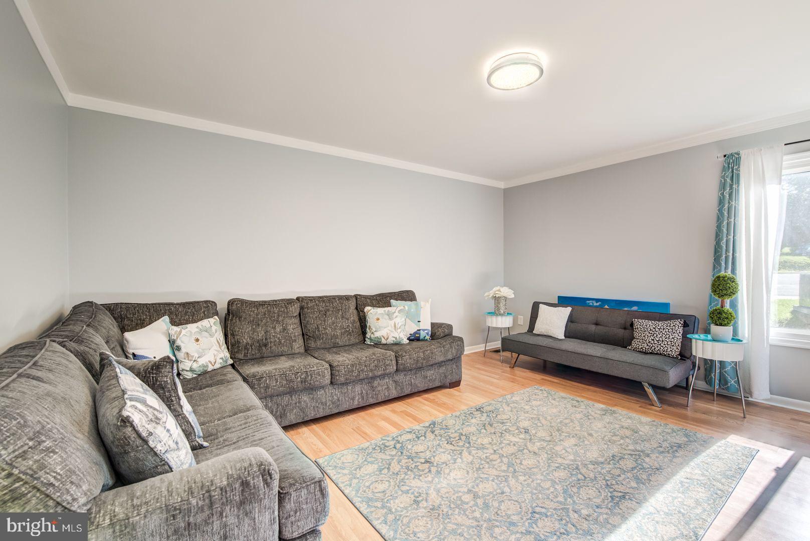 NEWPORT ESTATES - Residential