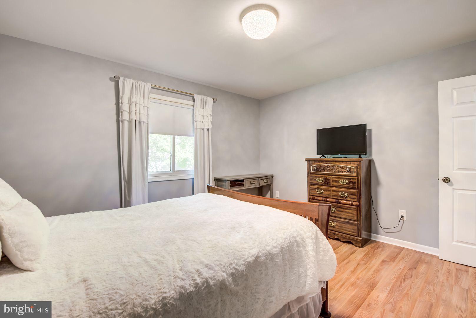 NEWPORT ESTATES - Residential