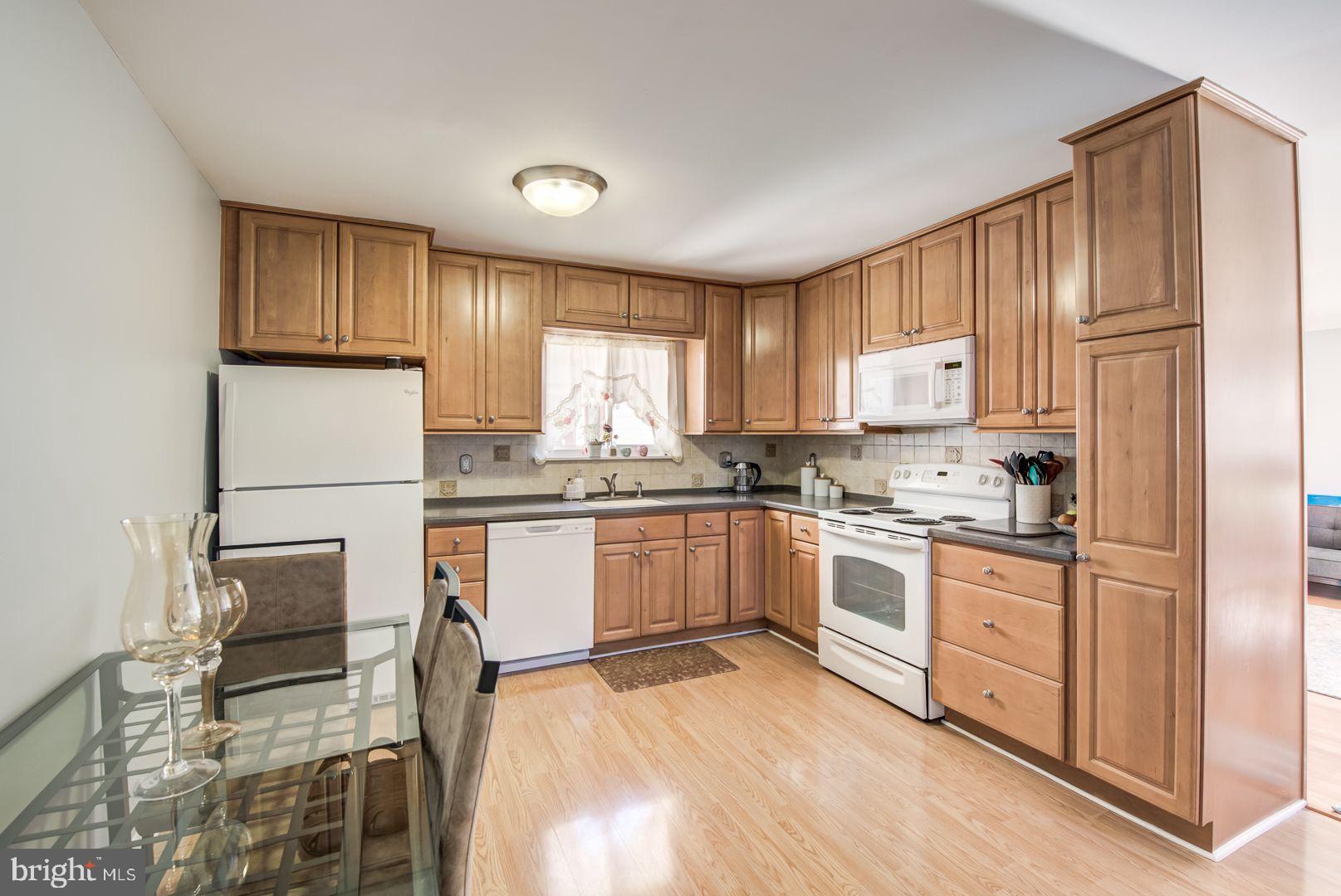 NEWPORT ESTATES - Residential