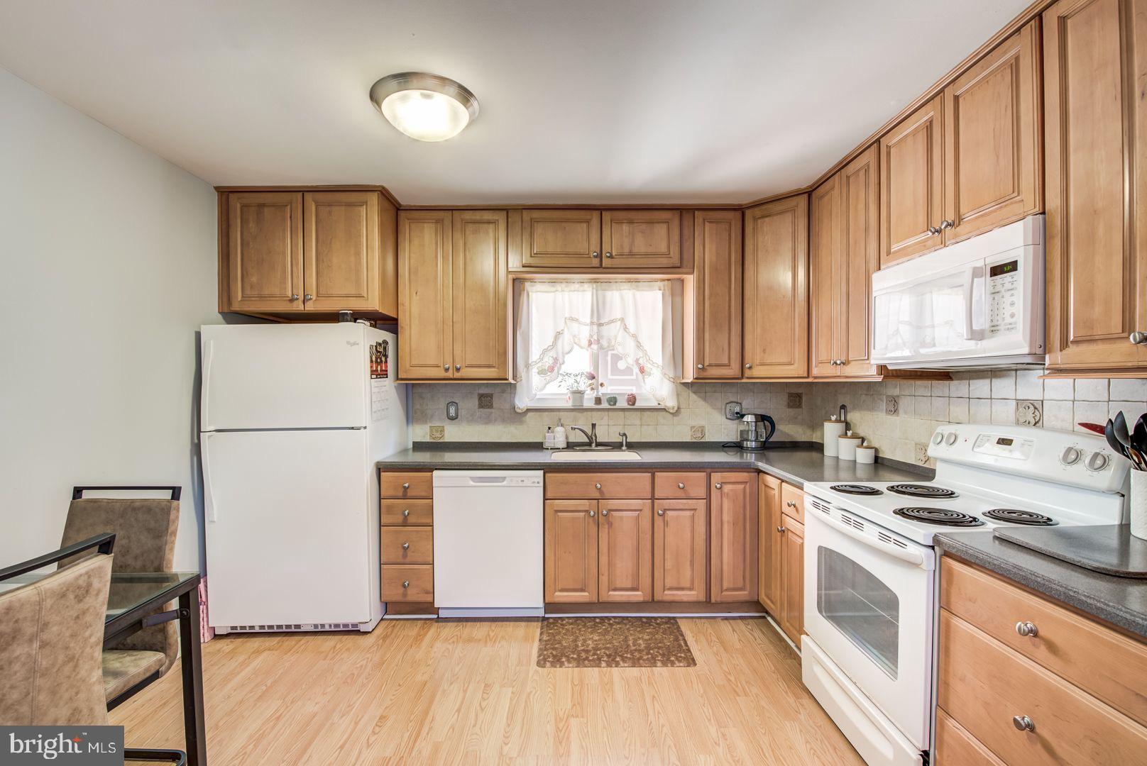 NEWPORT ESTATES - Residential