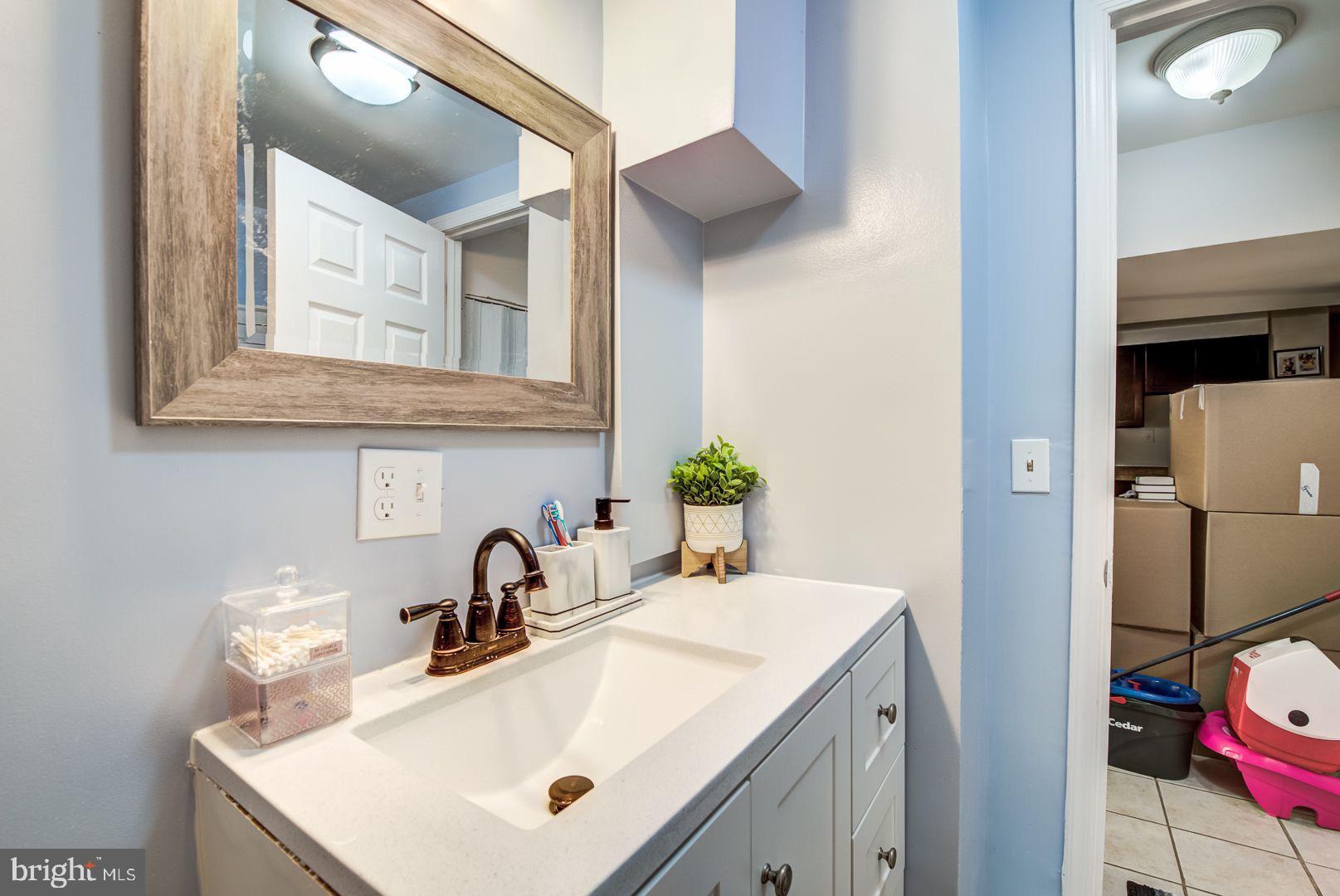 NEWPORT ESTATES - Residential