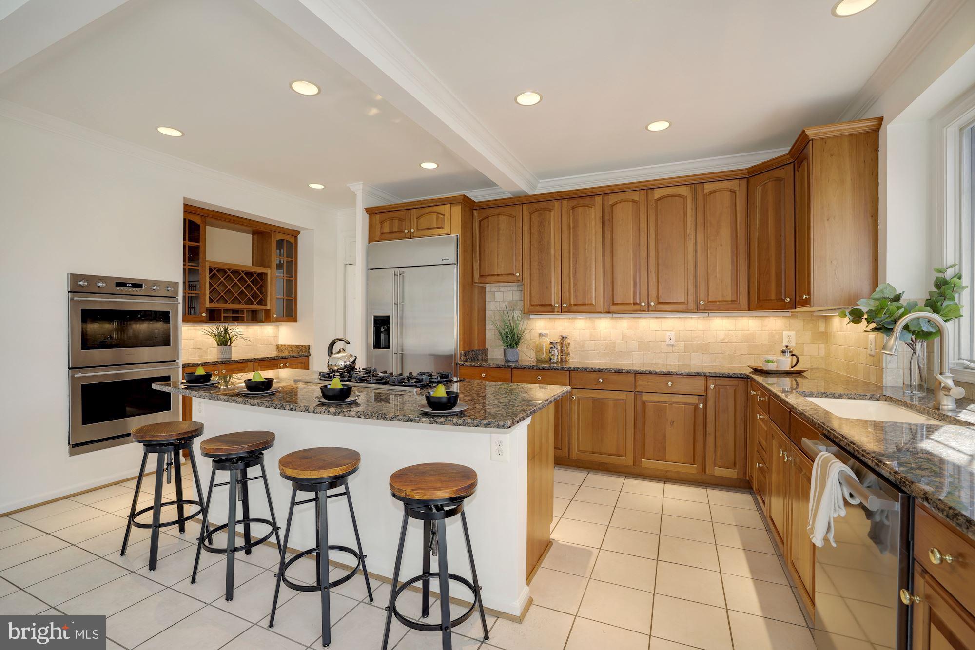 WILLIAMS HILL - Residential