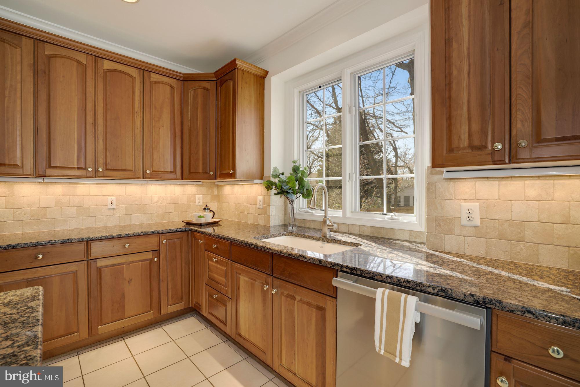 WILLIAMS HILL - Residential