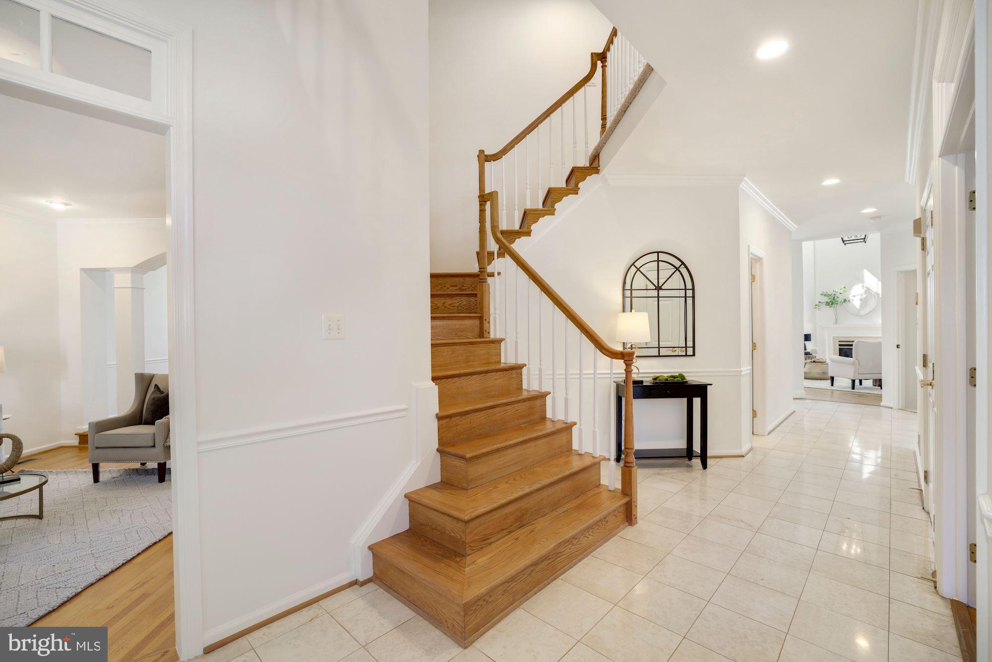 WILLIAMS HILL - Residential