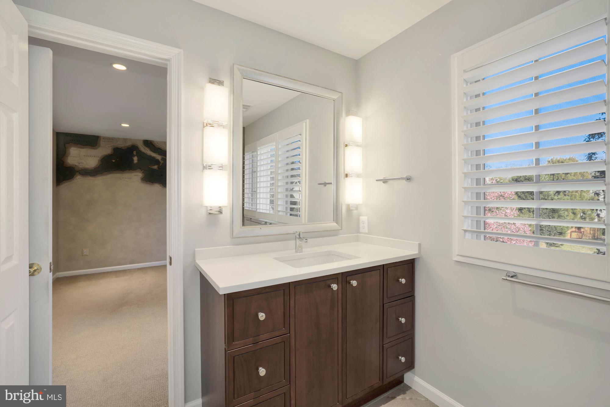 WILLIAMS HILL - Residential