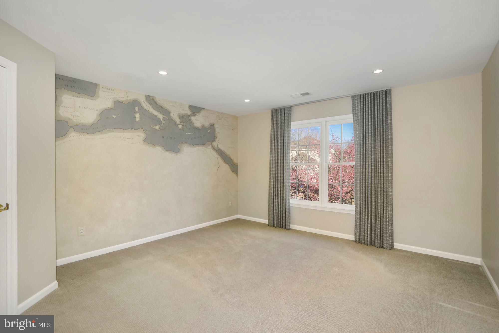 WILLIAMS HILL - Residential