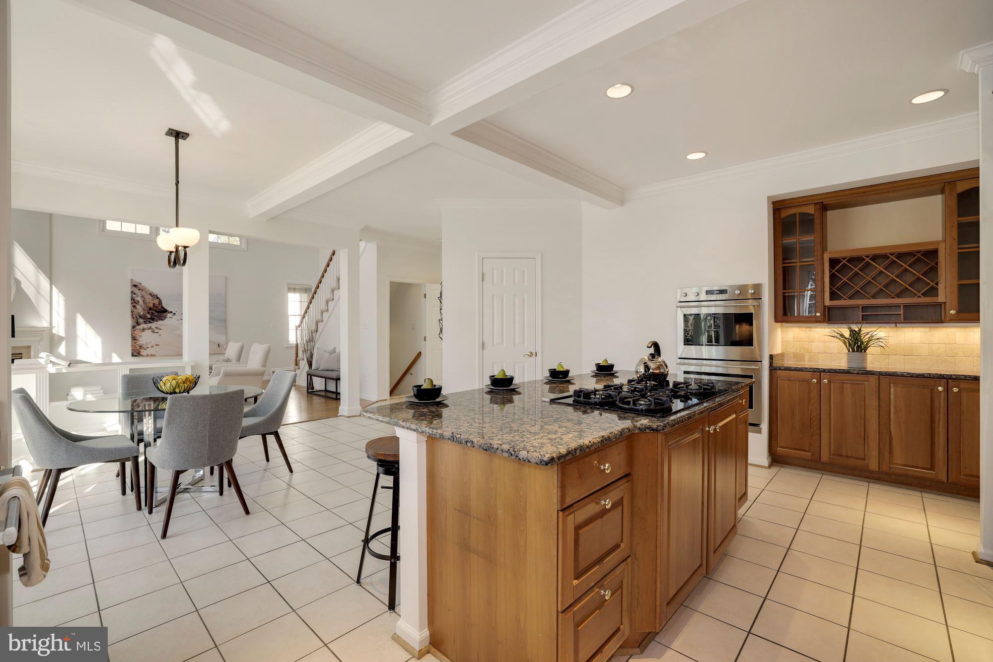 WILLIAMS HILL - Residential