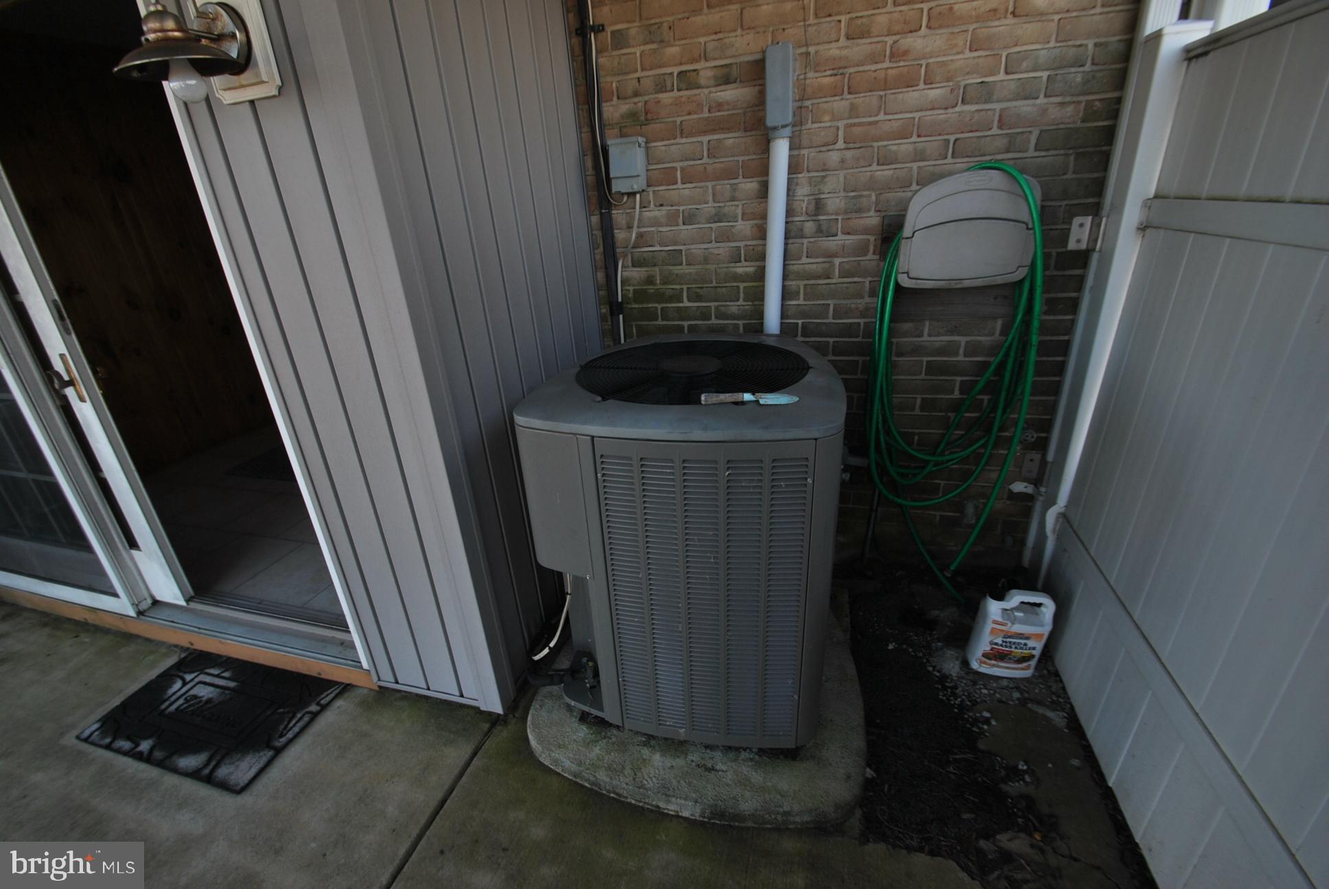 RUMSEY ISLAND - Residential