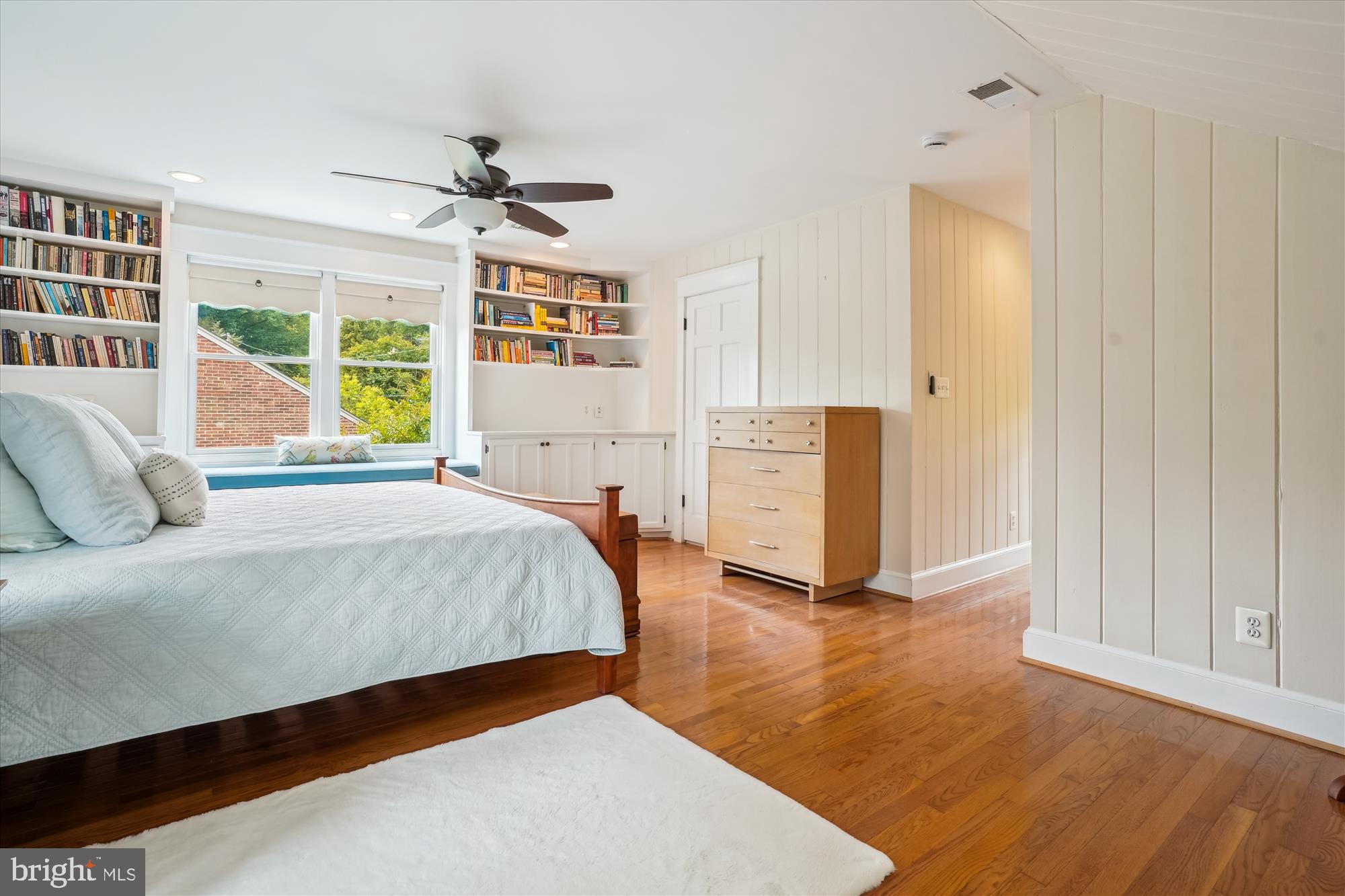 ROSEMONT - Residential