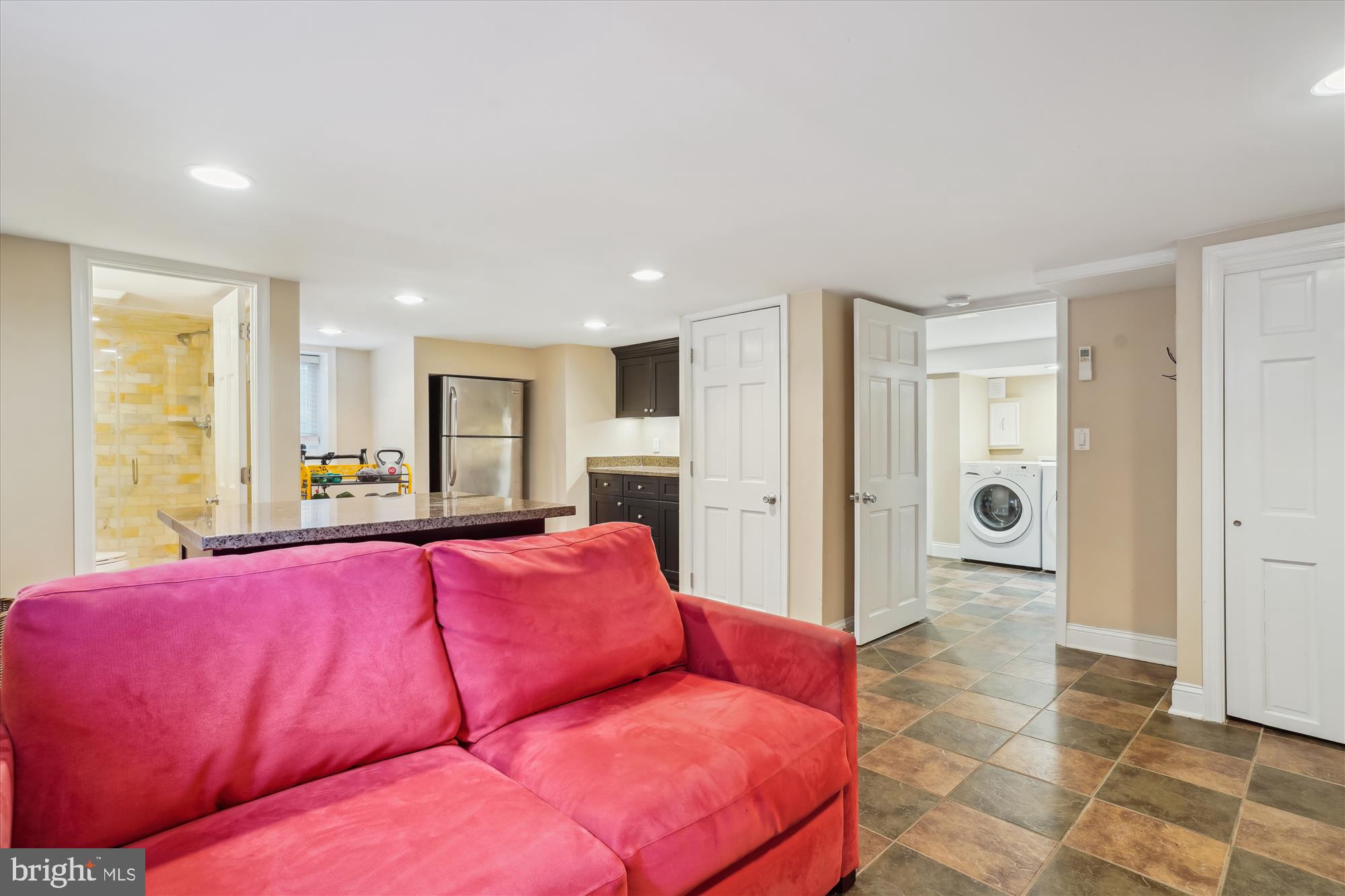 ROSEMONT - Residential