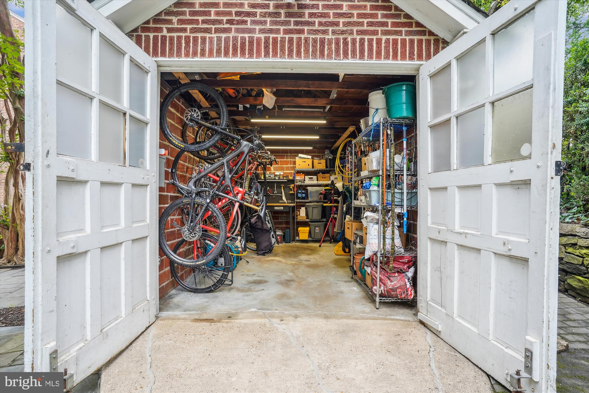 ROSEMONT - Residential