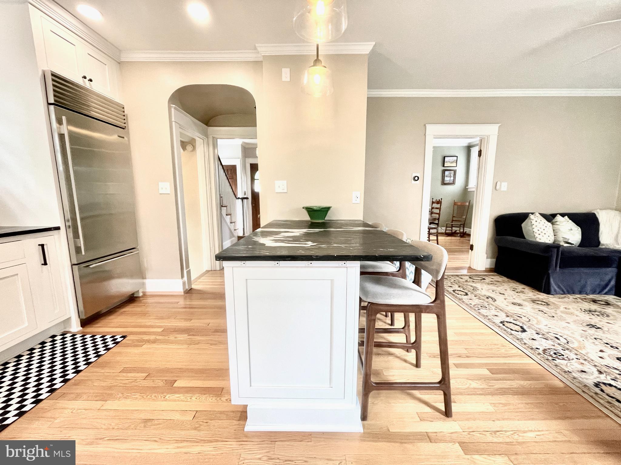 ROSEMONT - Residential