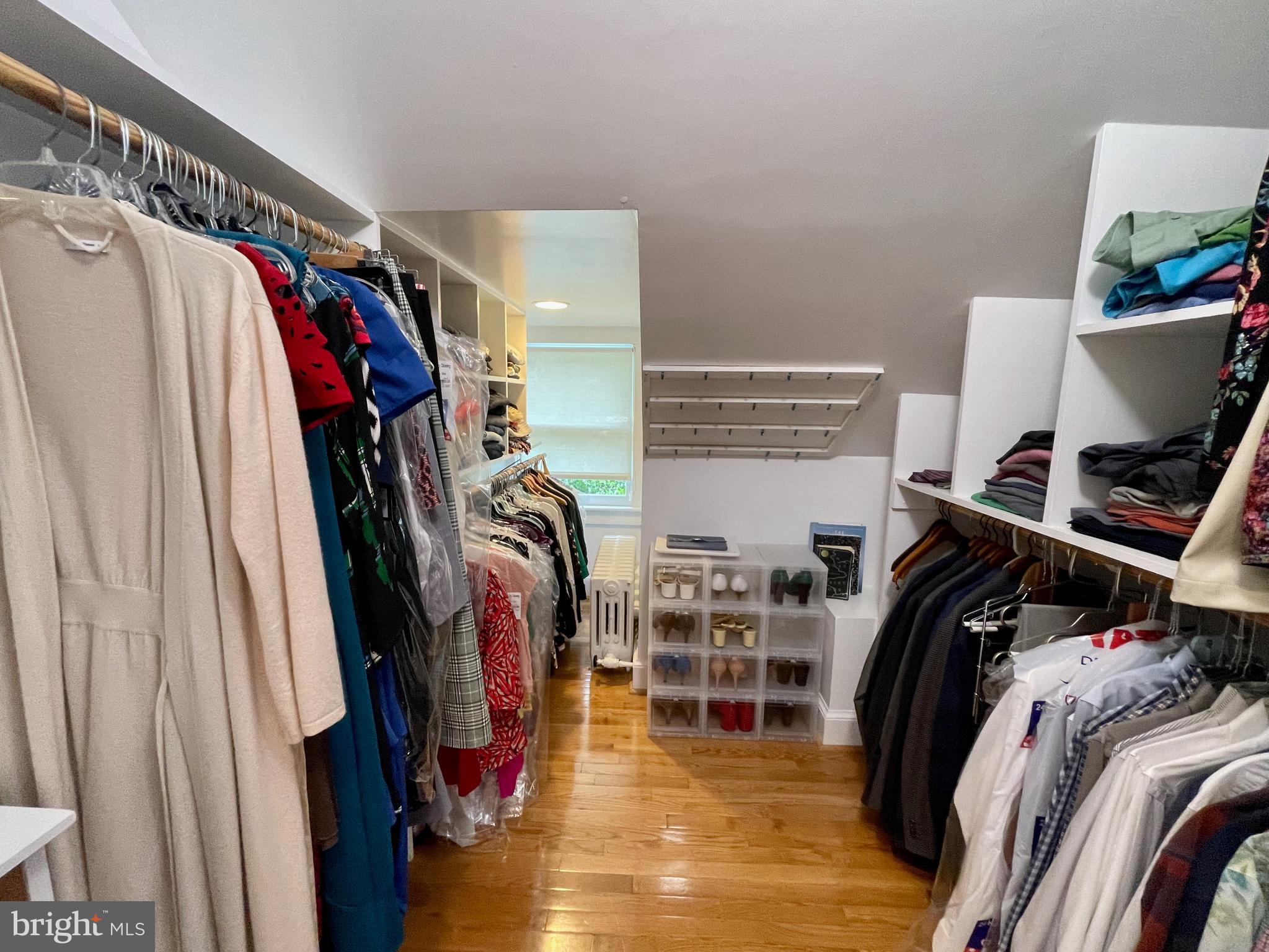 ROSEMONT - Residential