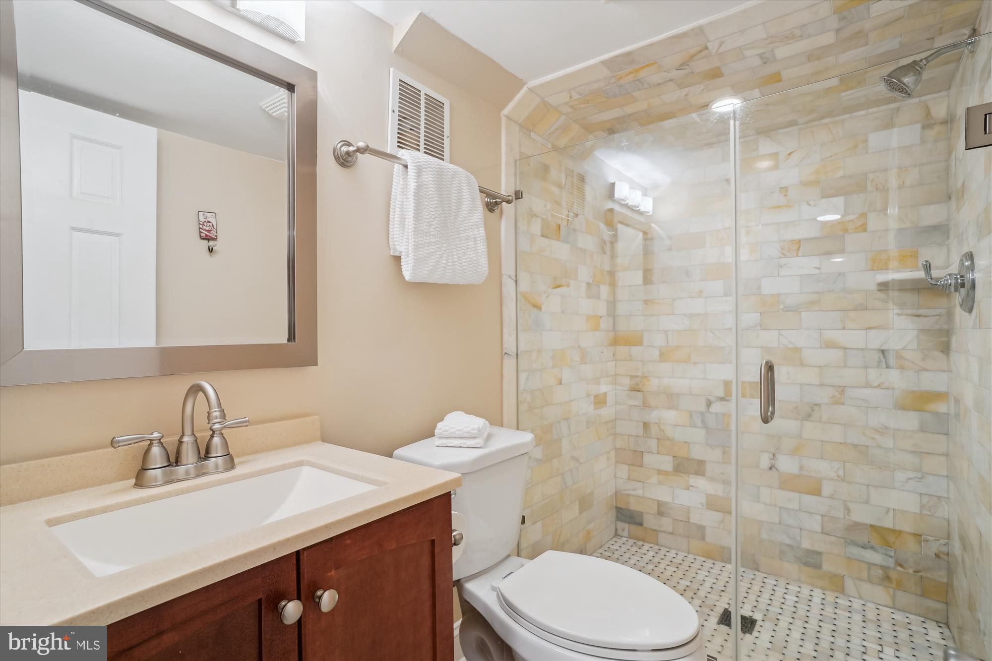 ROSEMONT - Residential