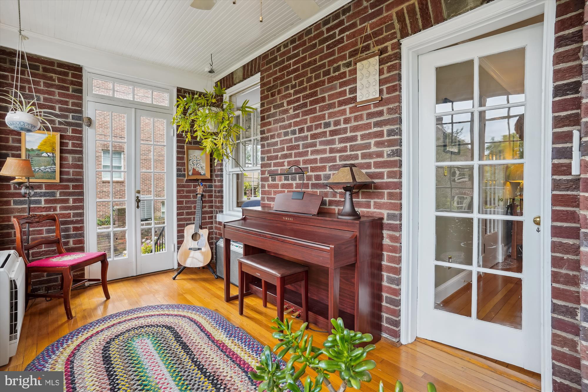 ROSEMONT - Residential