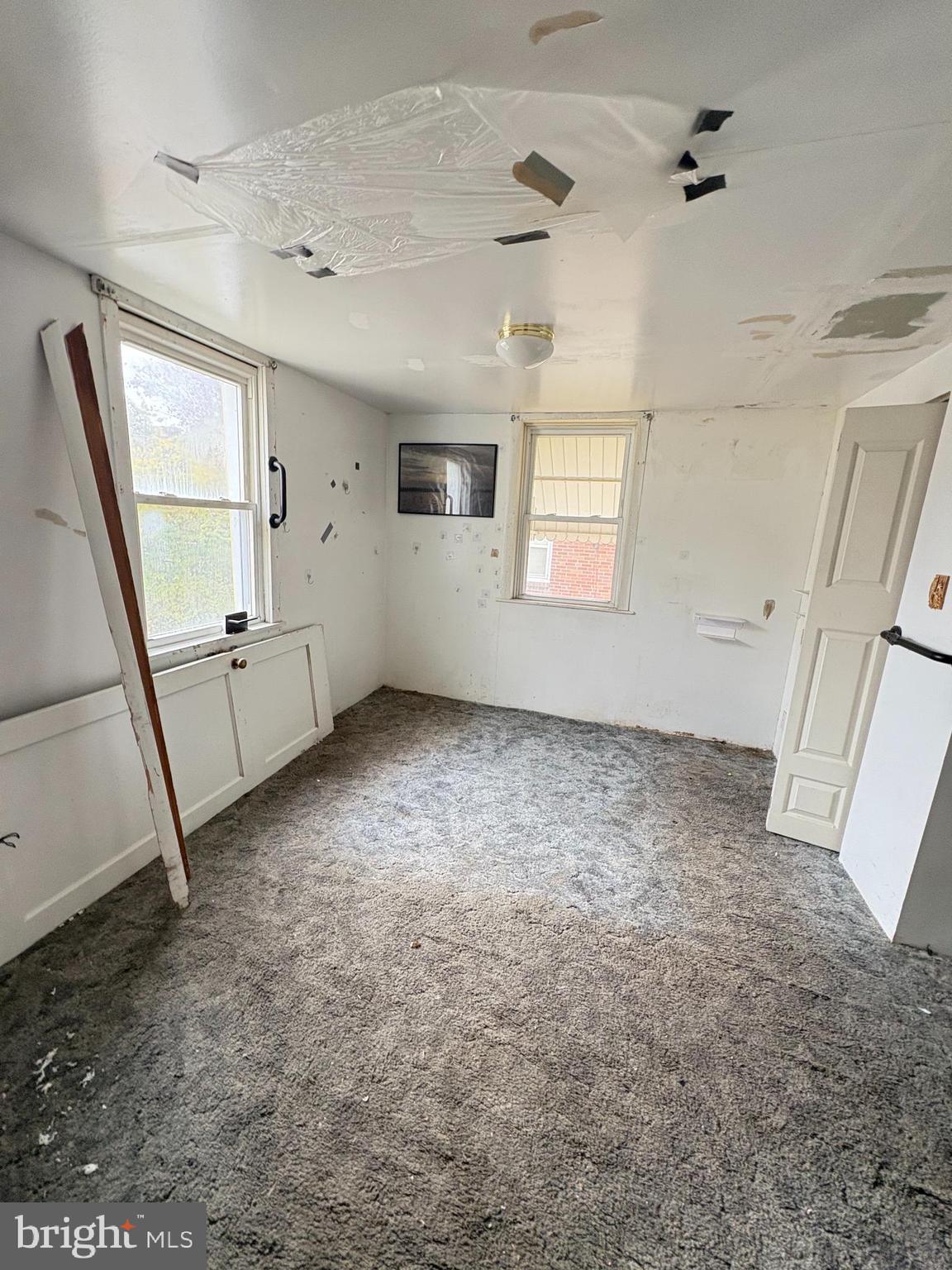 125 S GOVERNOR PRINTZ BOULEVARD