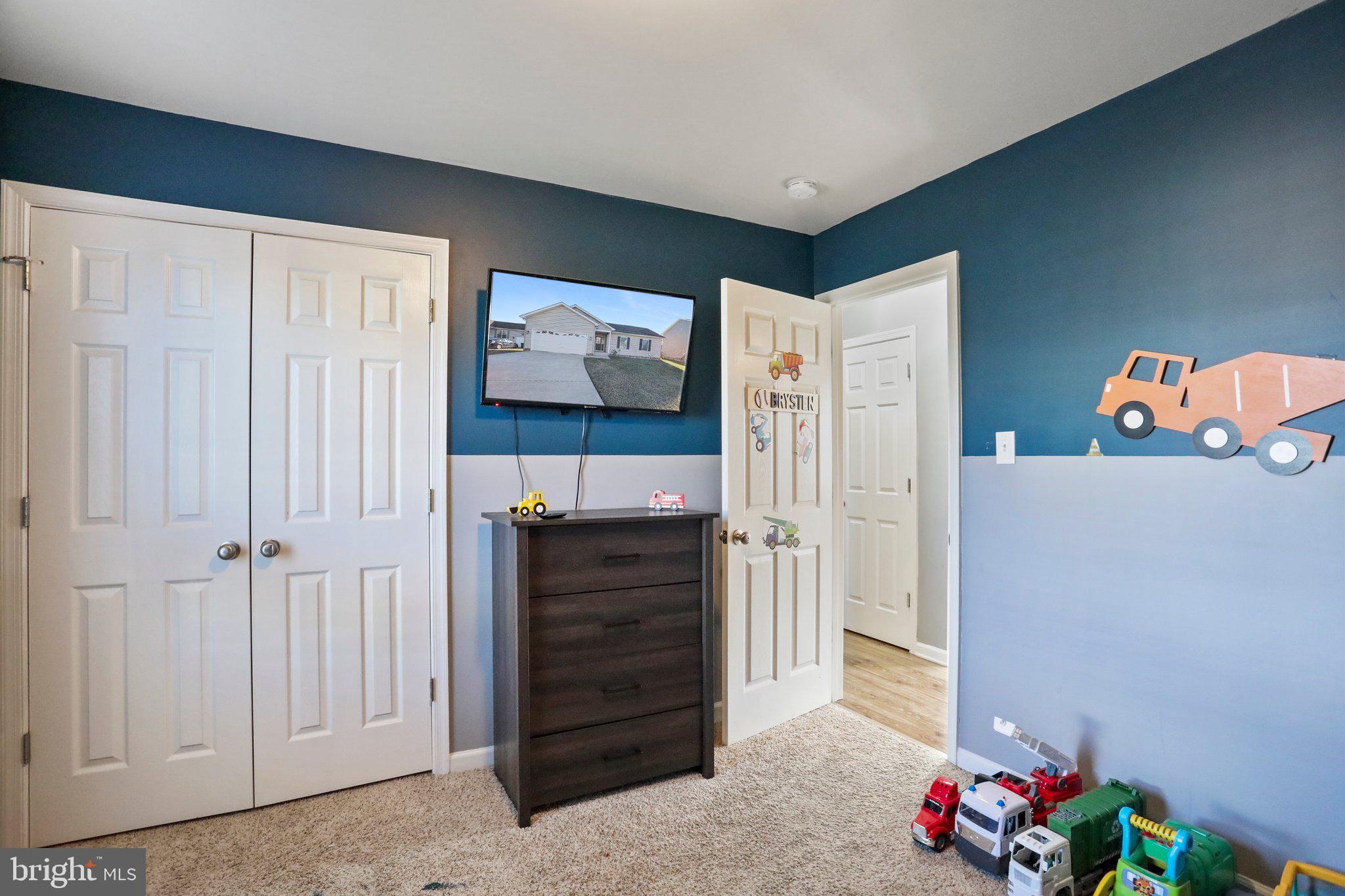 RED HILL - Residential