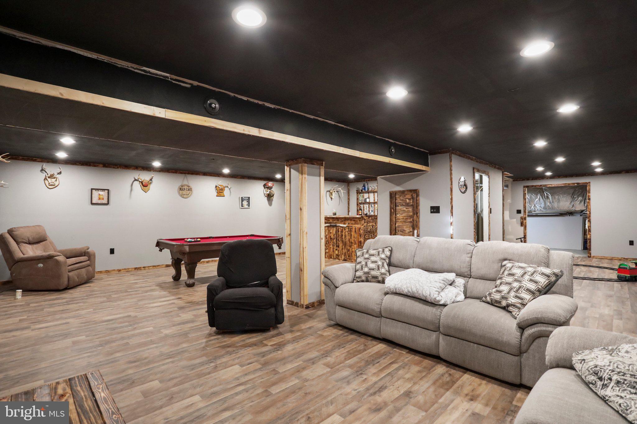 RED HILL - Residential