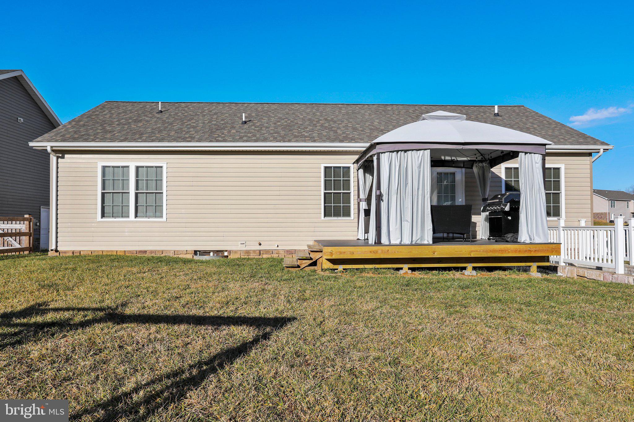 RED HILL - Residential