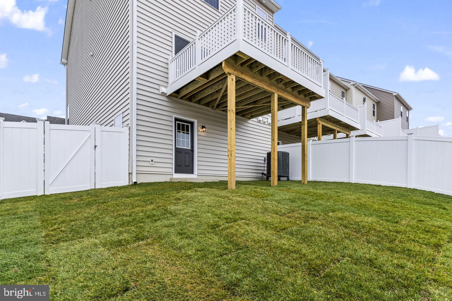 MEADOWS AT TOWN RUN - Residential