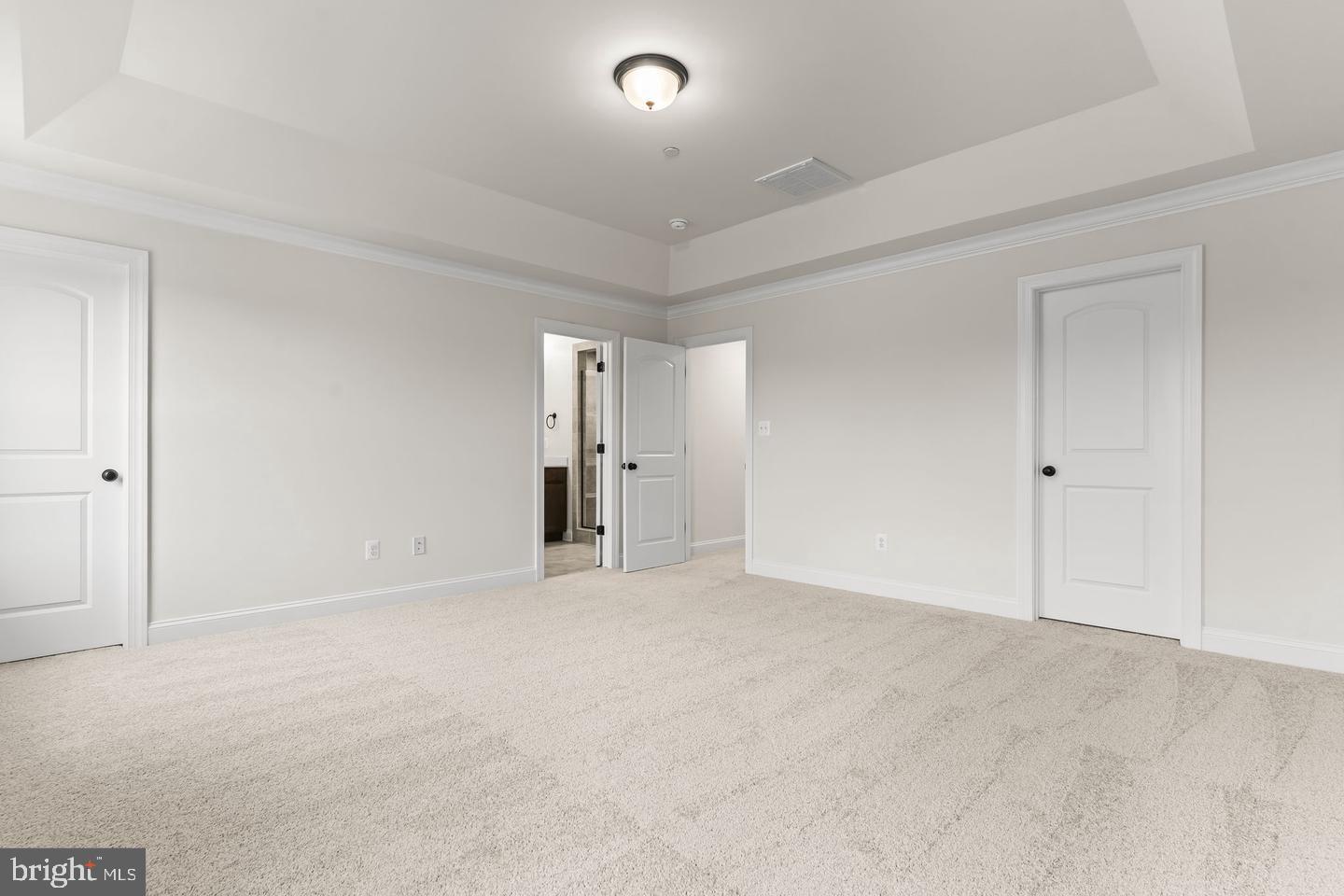 MEADOWS AT TOWN RUN - Residential