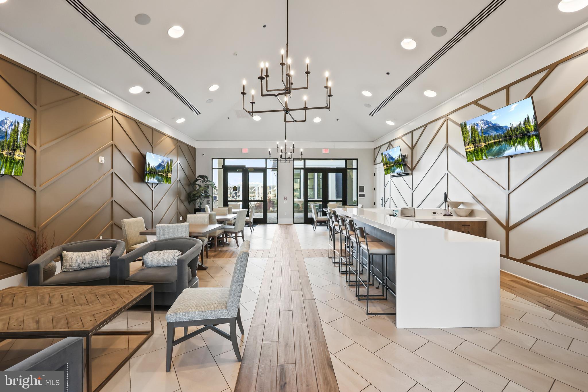 MONTEBELLO - Residential