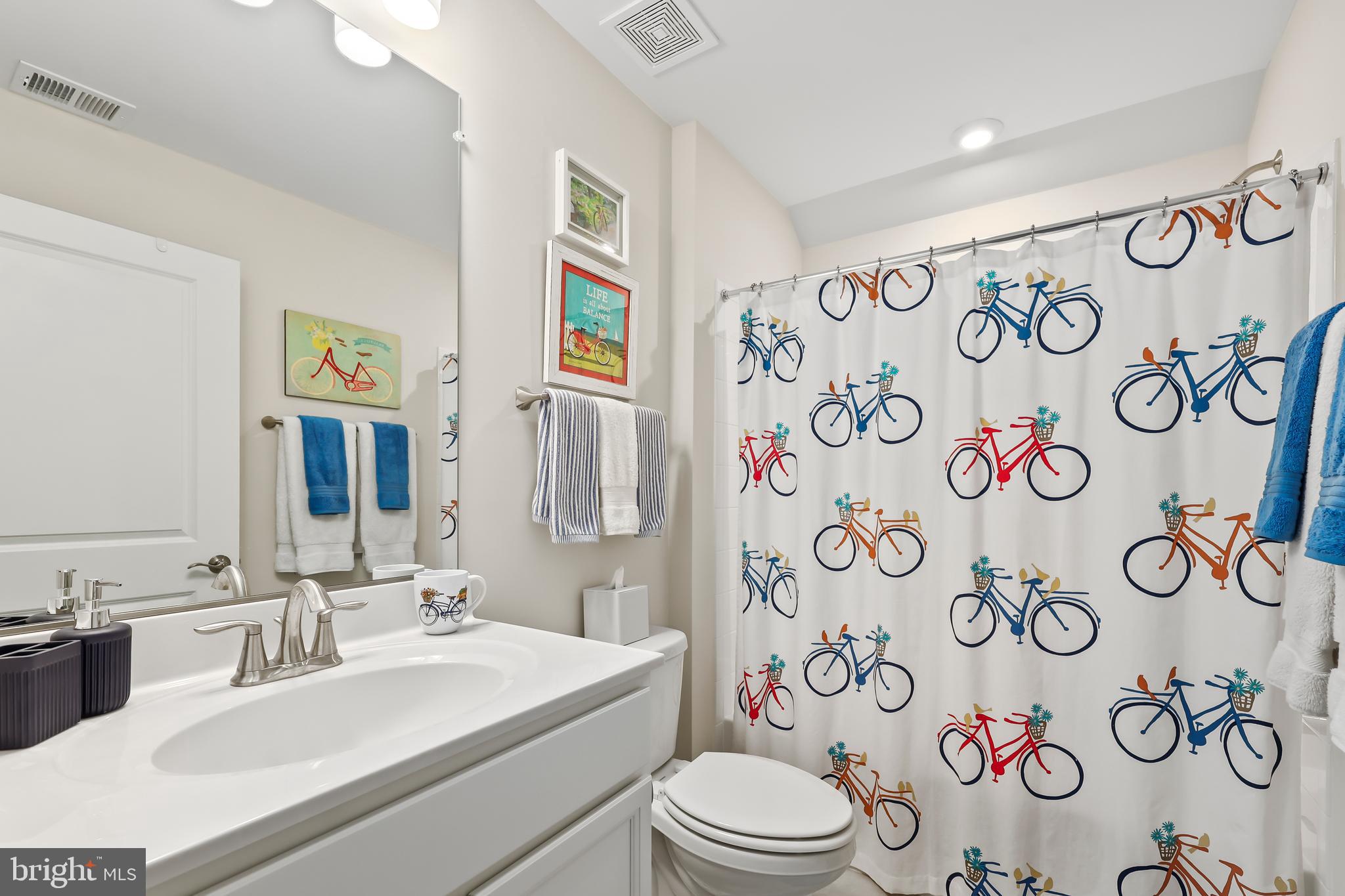 MONTEBELLO - Residential