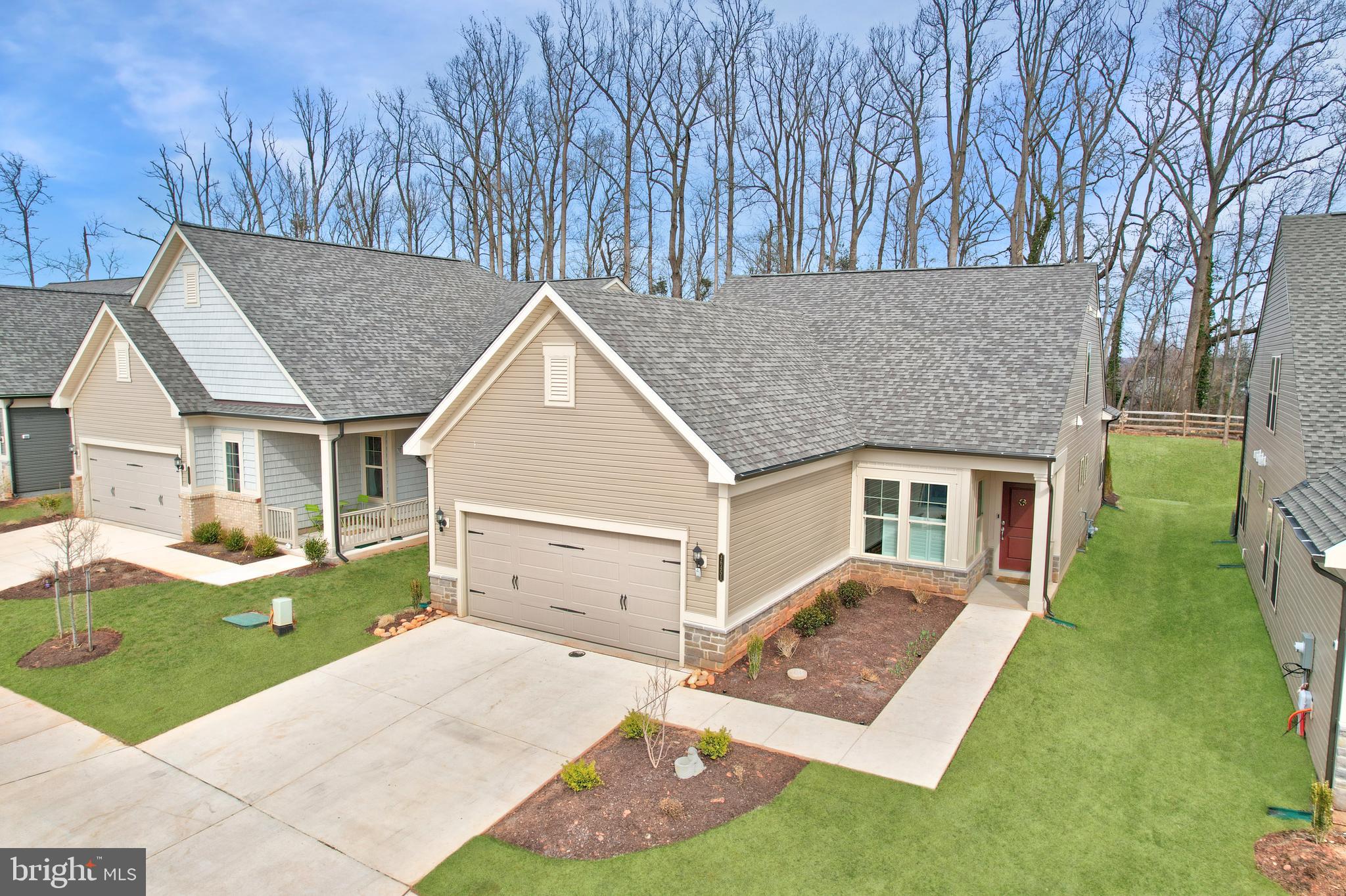 MONTEBELLO - Residential