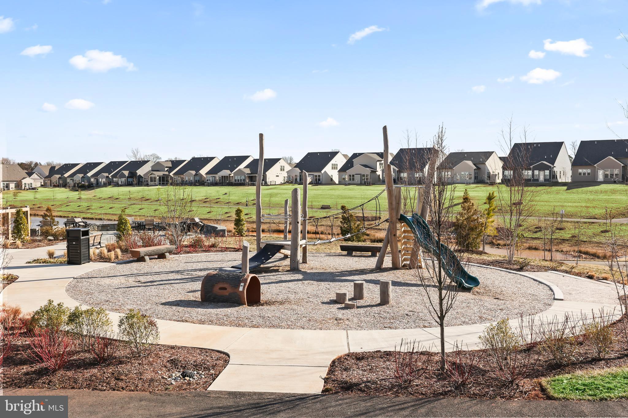 MONTEBELLO - Residential