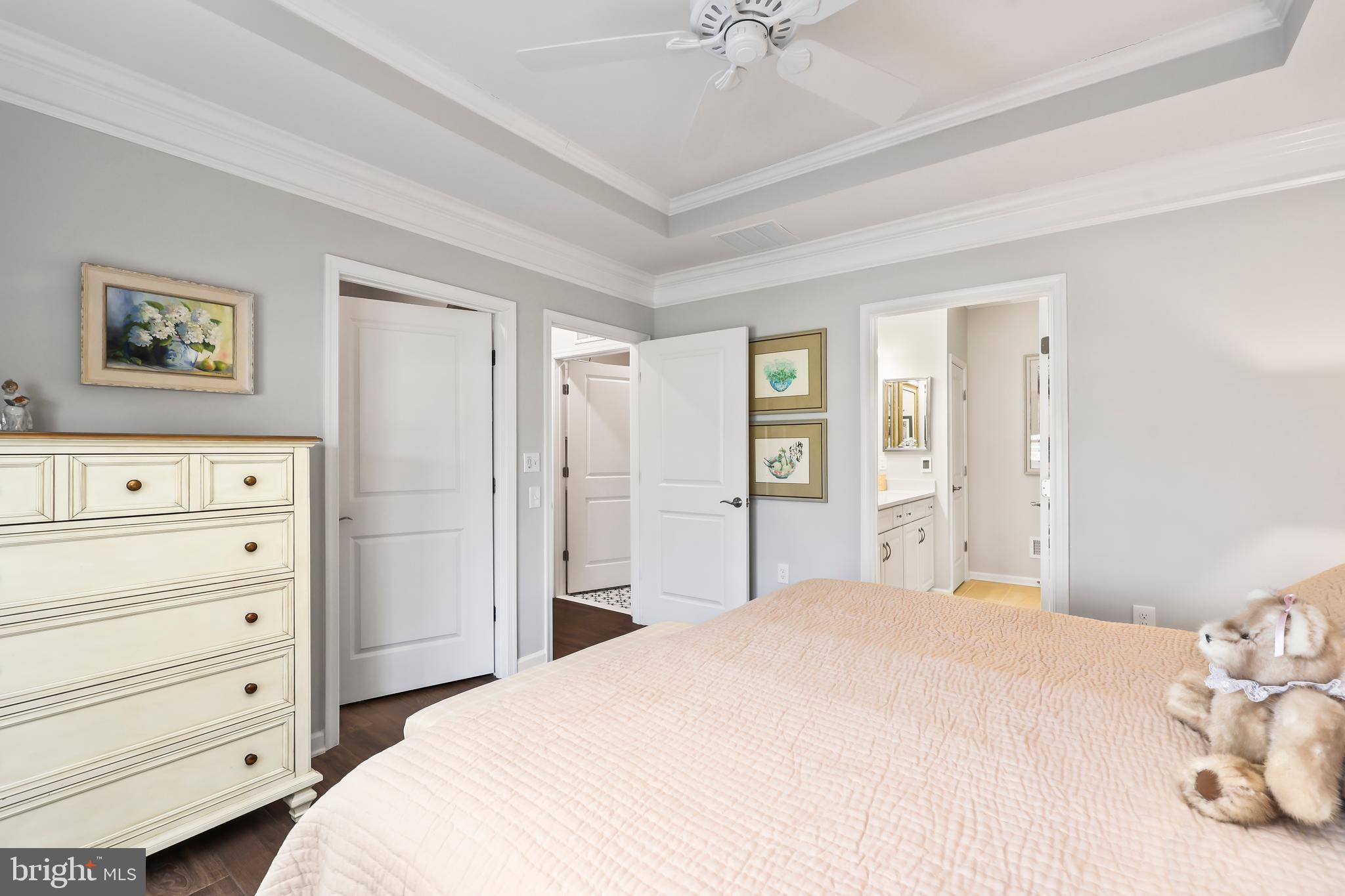 MONTEBELLO - Residential