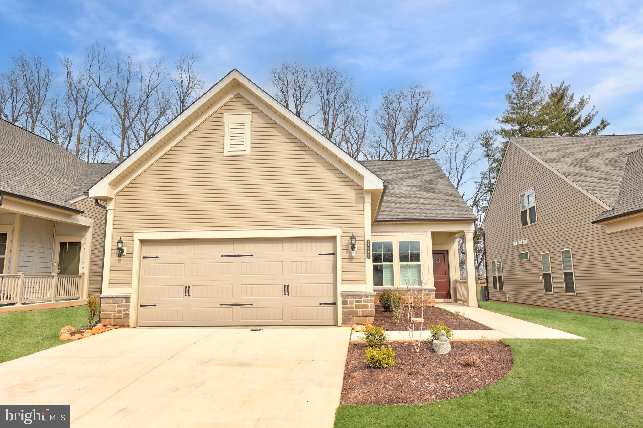 MONTEBELLO - Residential