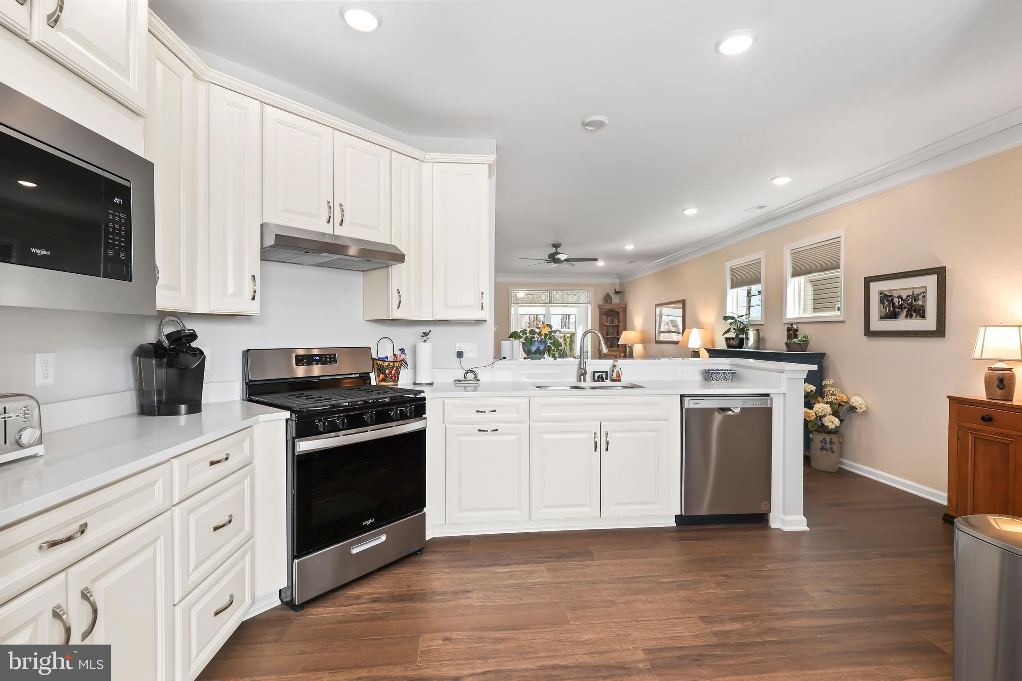 MONTEBELLO - Residential