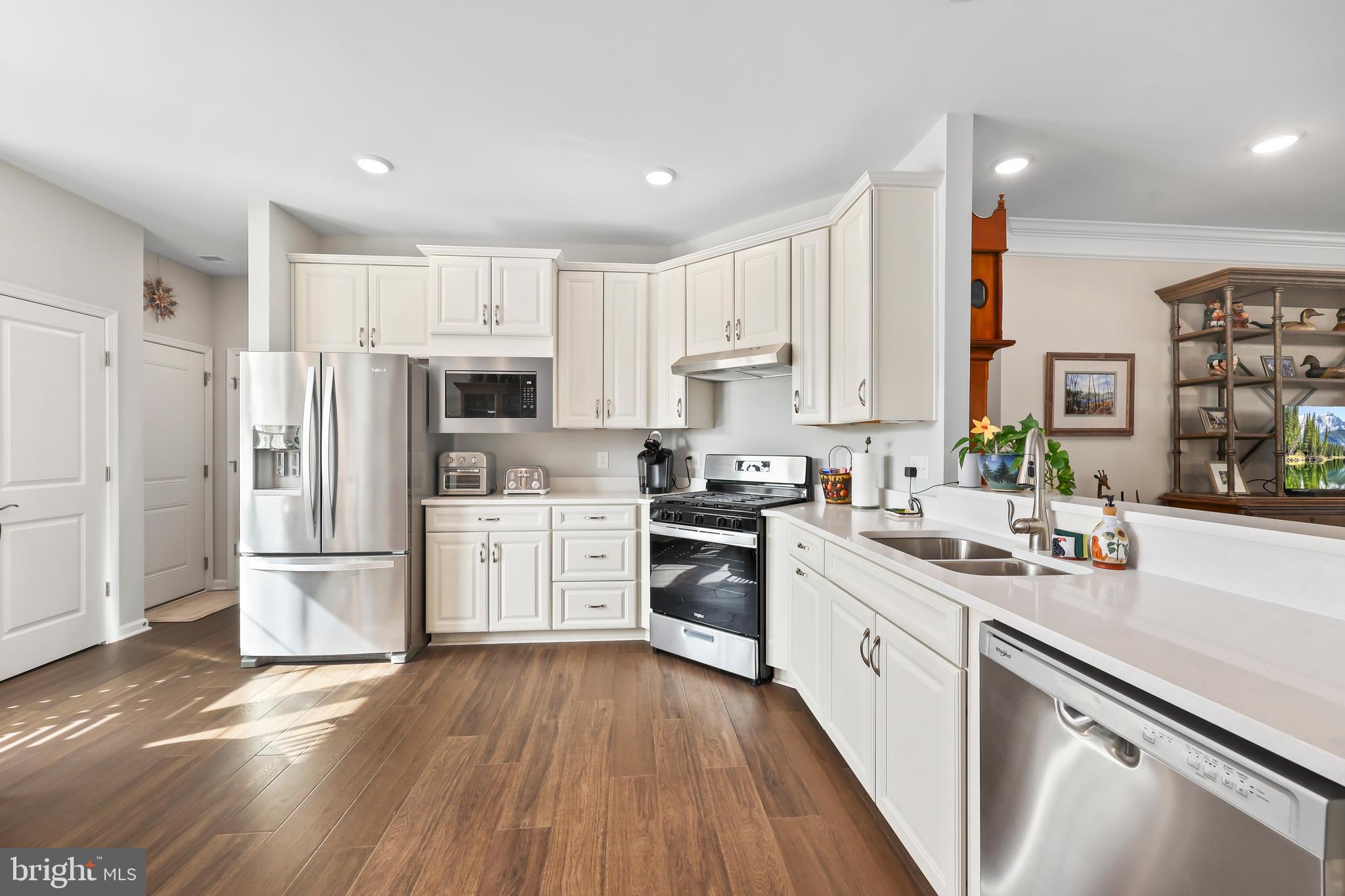 MONTEBELLO - Residential