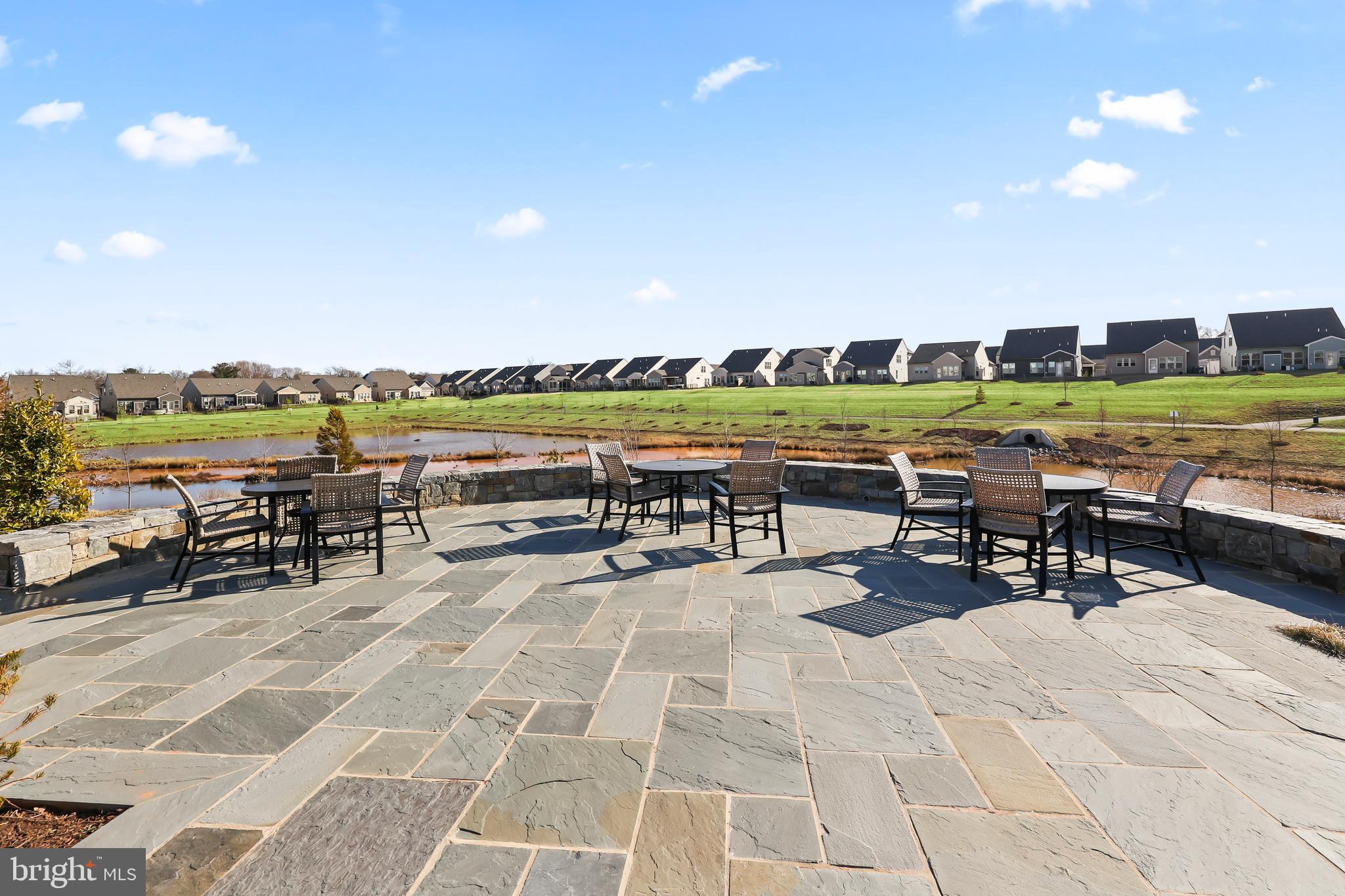 MONTEBELLO - Residential