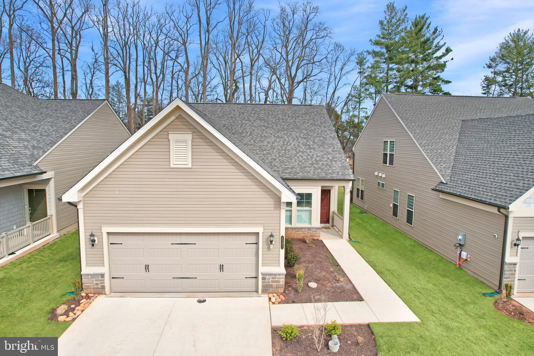 MONTEBELLO - Residential