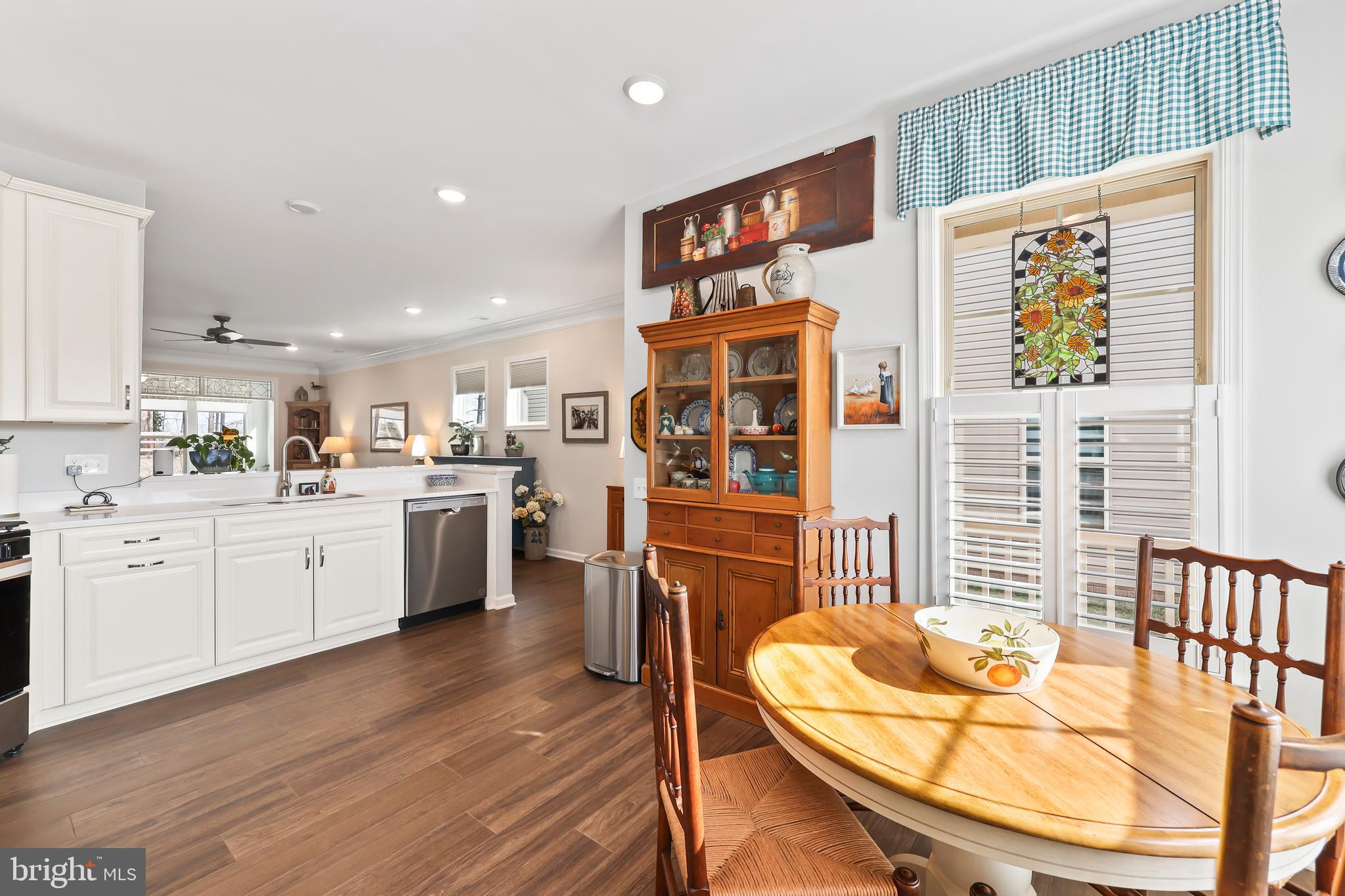 MONTEBELLO - Residential