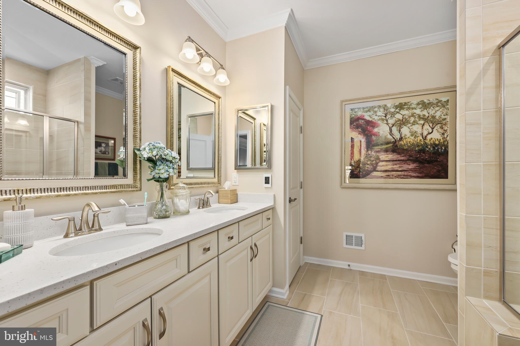 MONTEBELLO - Residential