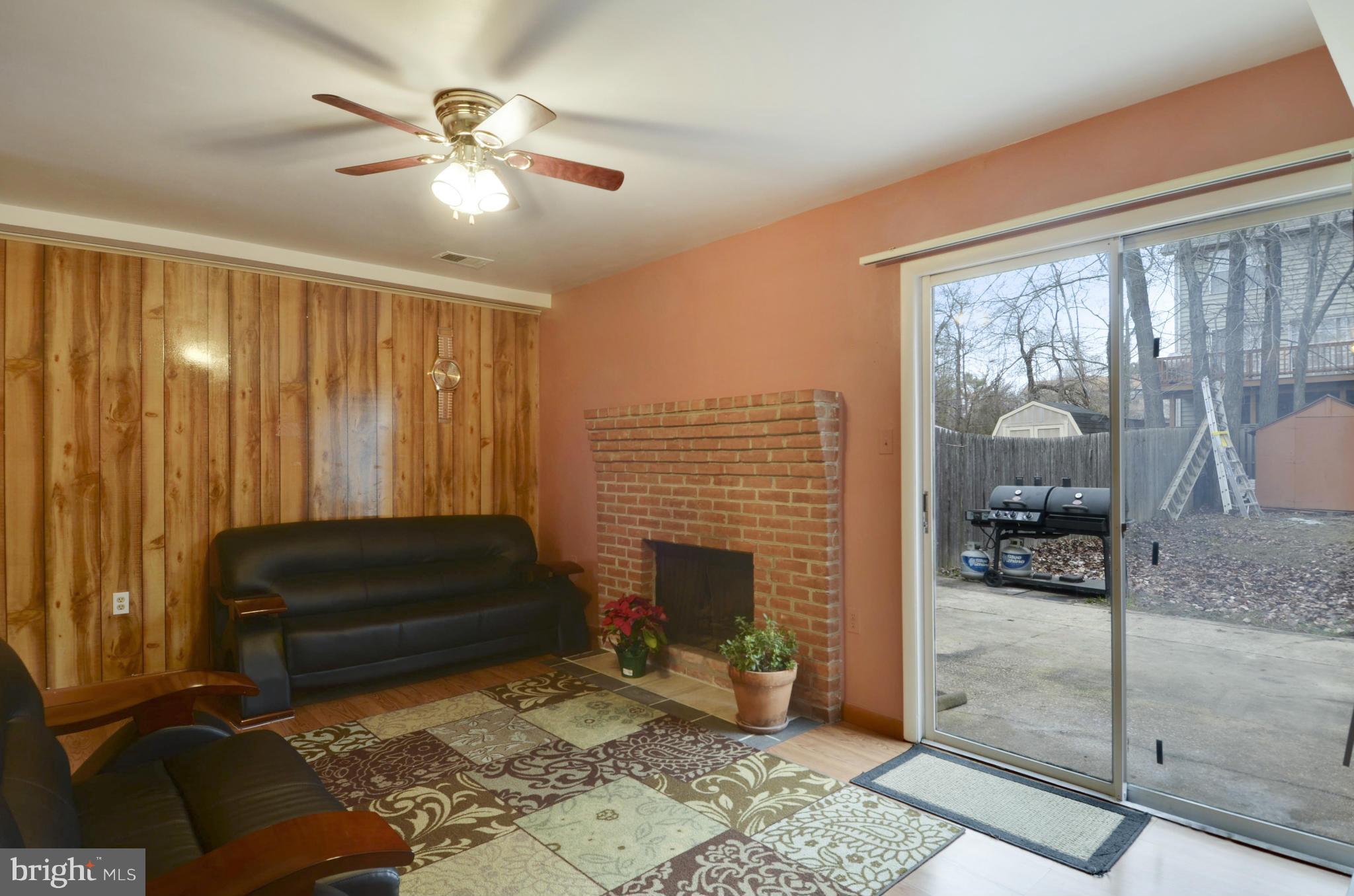 MINERAL SPRINGS VILL TH - Residential