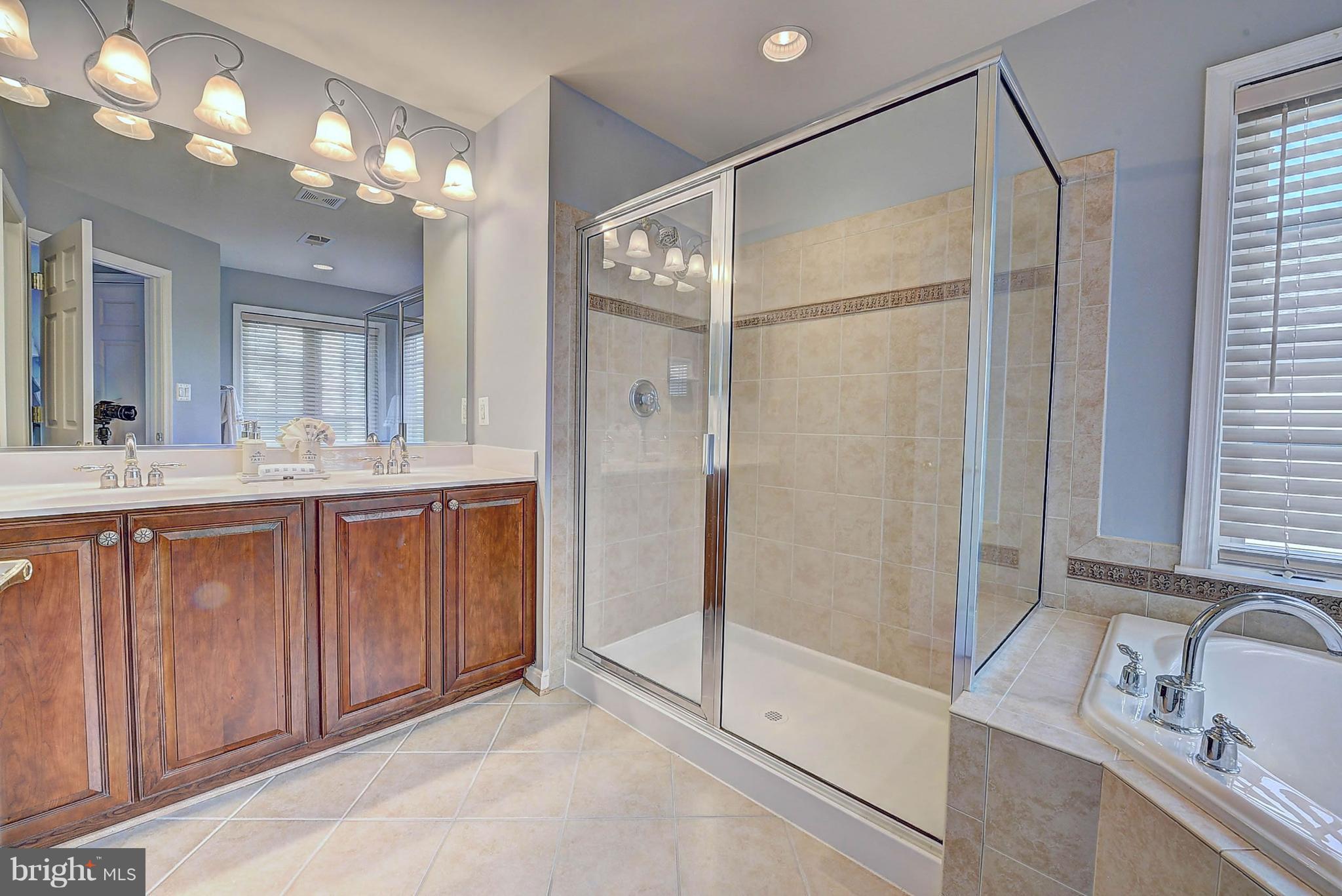 CASCADES - Residential