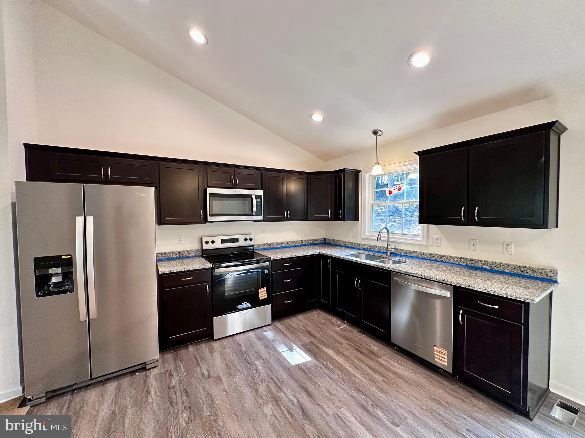 1215 ARRINGTON MOUNTAIN ROAD