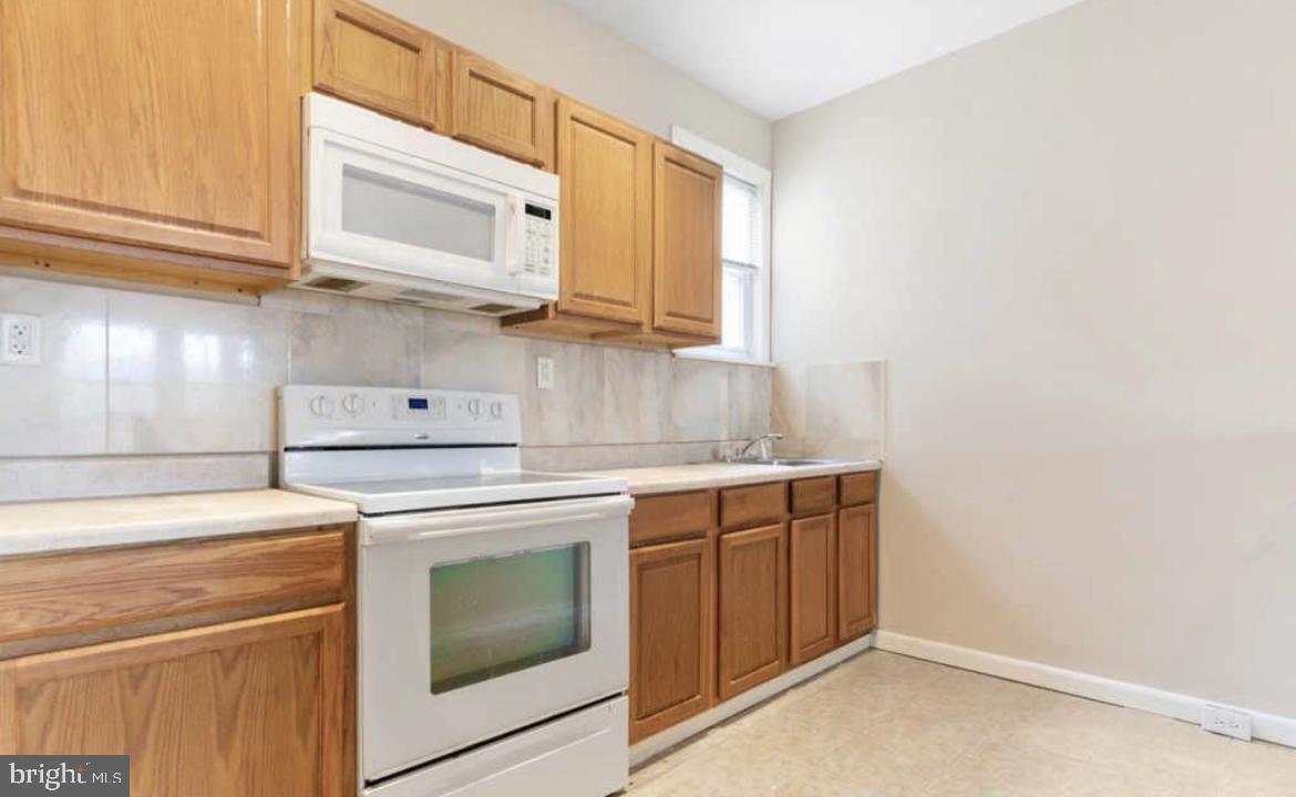 COBBS CREEK - Residential Lease