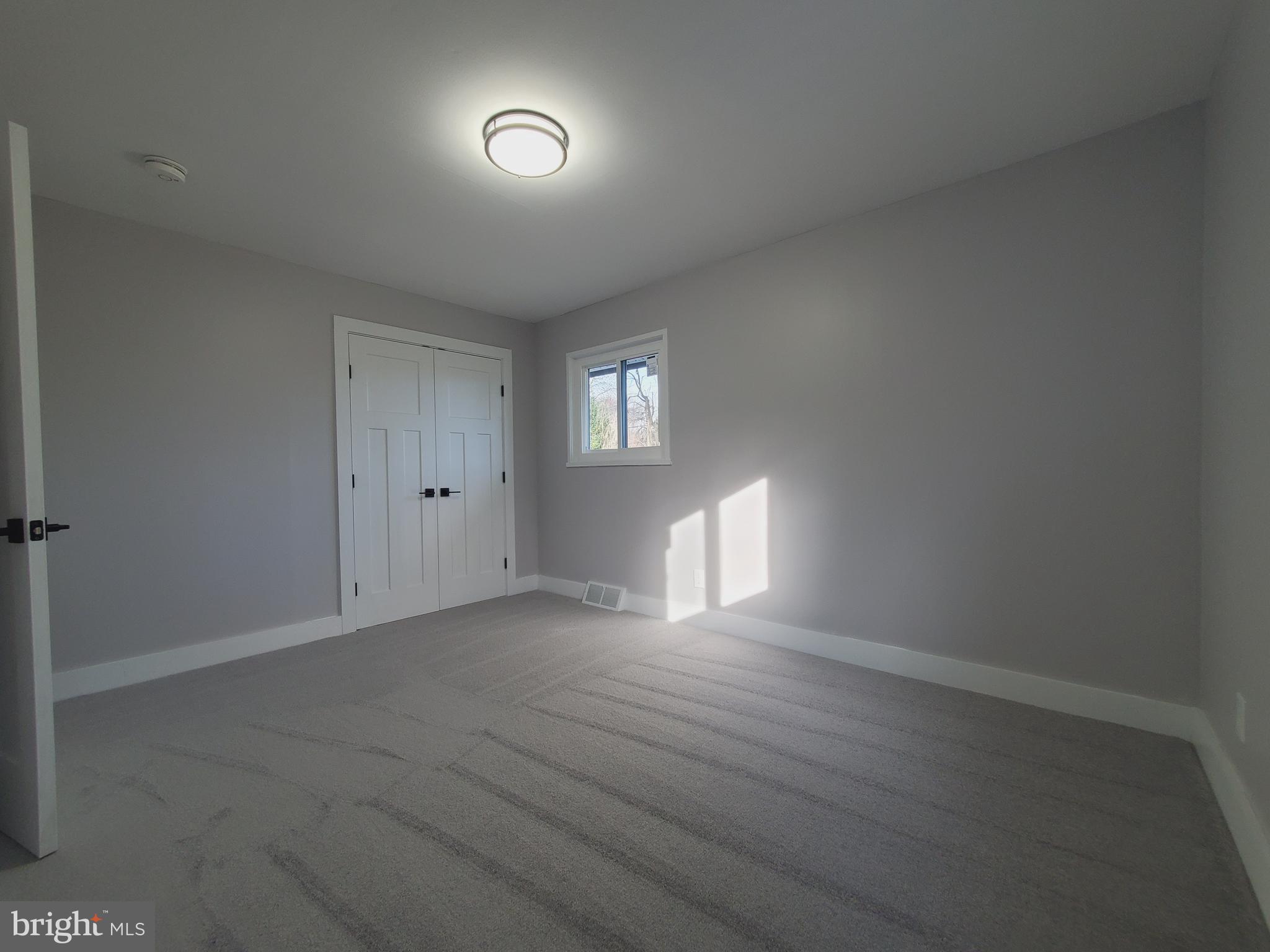 WAKEFIELD MEADOWS - Residential