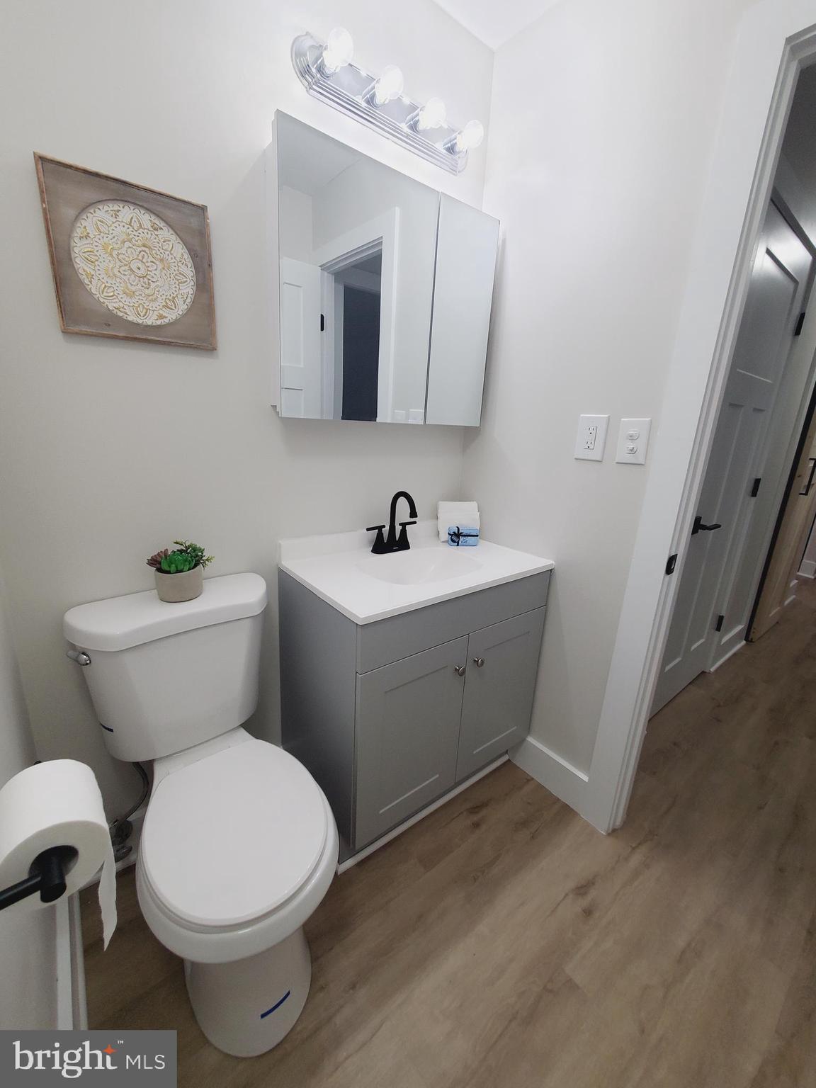 WAKEFIELD MEADOWS - Residential